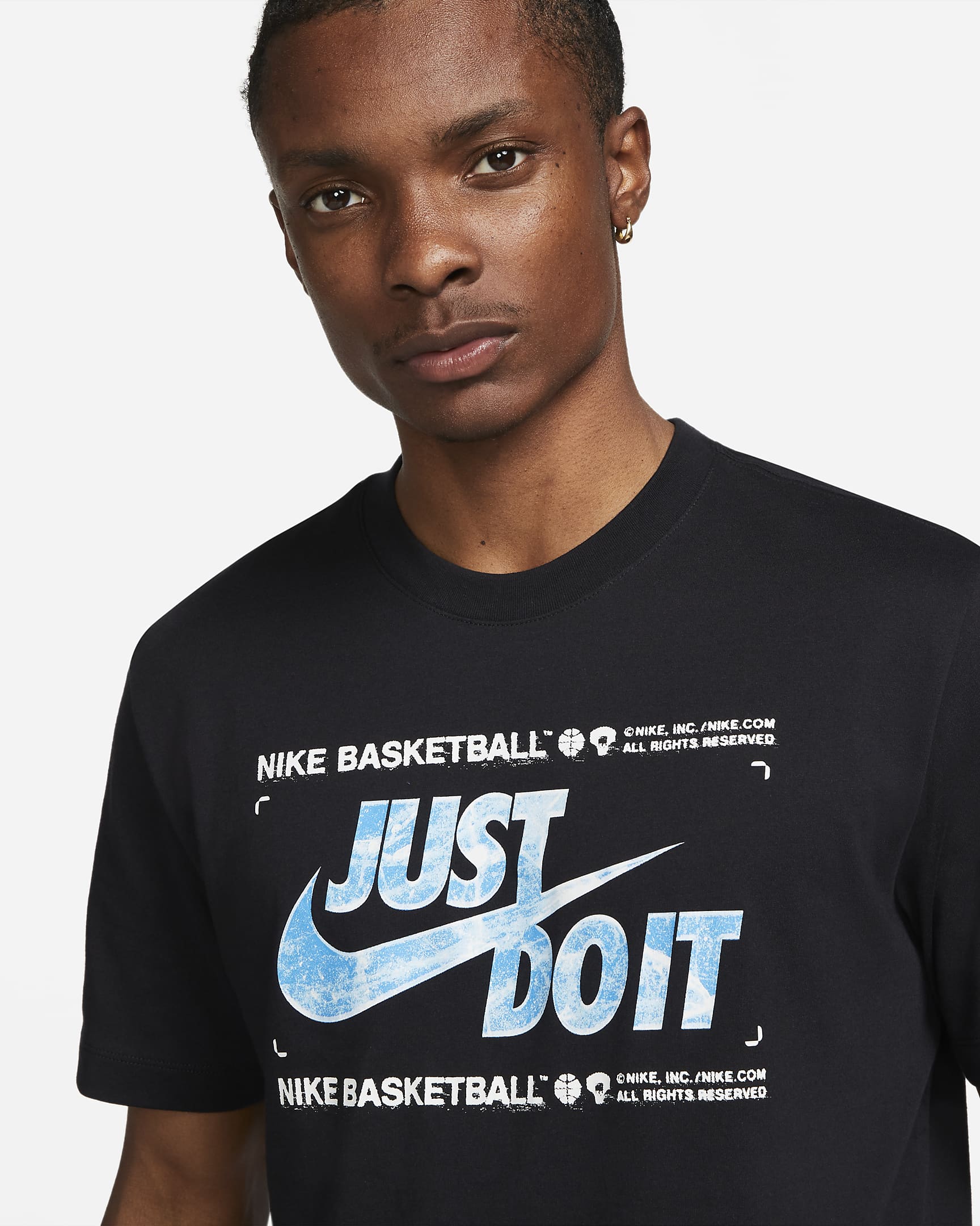 Nike Dri-FIT Men's Basketball T-Shirt. Nike SG