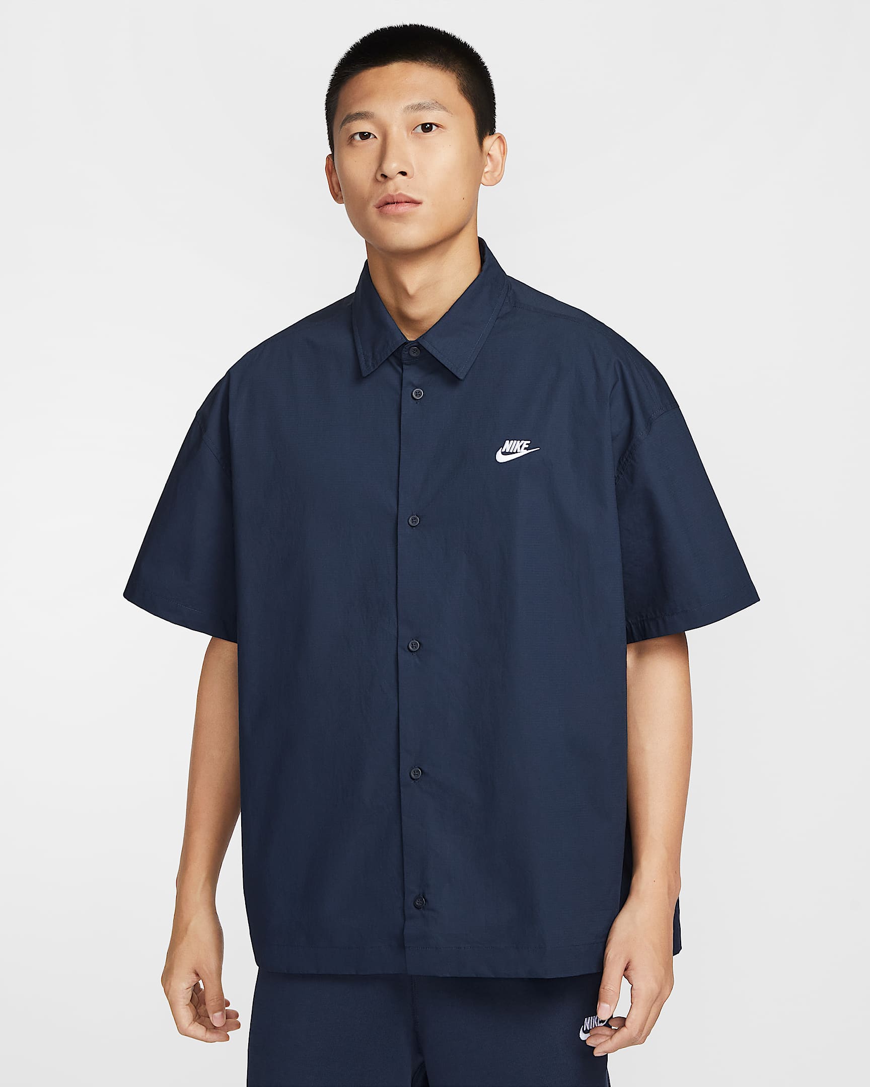 Nike Club Men's Short-Sleeve Button-Down Shirt - Obsidian/White