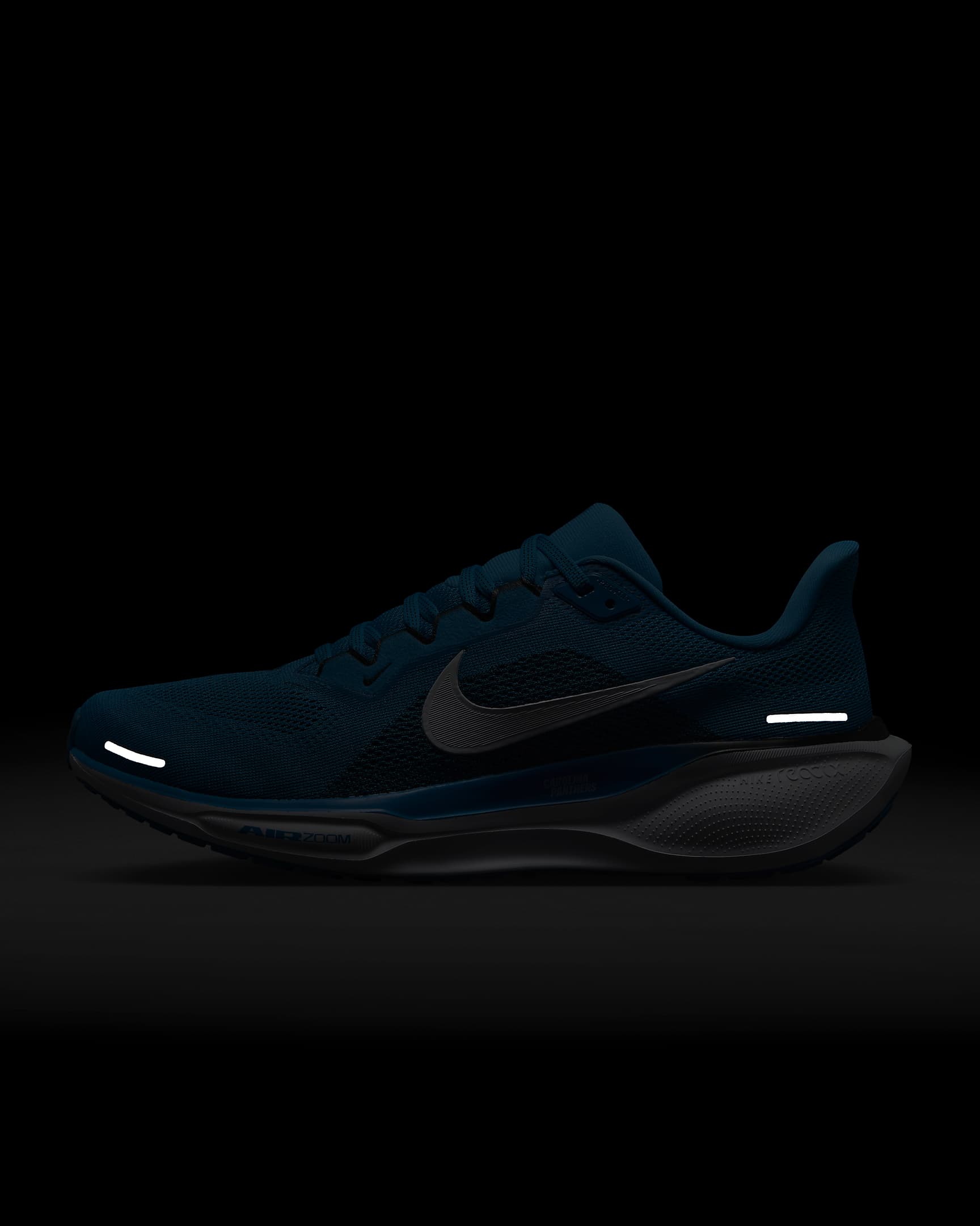 Tenis de correr en pavimento para hombre Nike Pegasus 41 NFL Carolina Panthers - Azul Neptuno/Blanco/Negro/Blanco