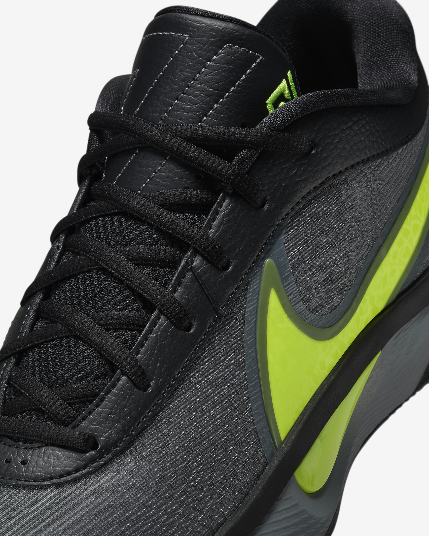 Tenis de básquetbol Giannis Freak 6 - Negro/Gris azulado/Verde estadio/Volt