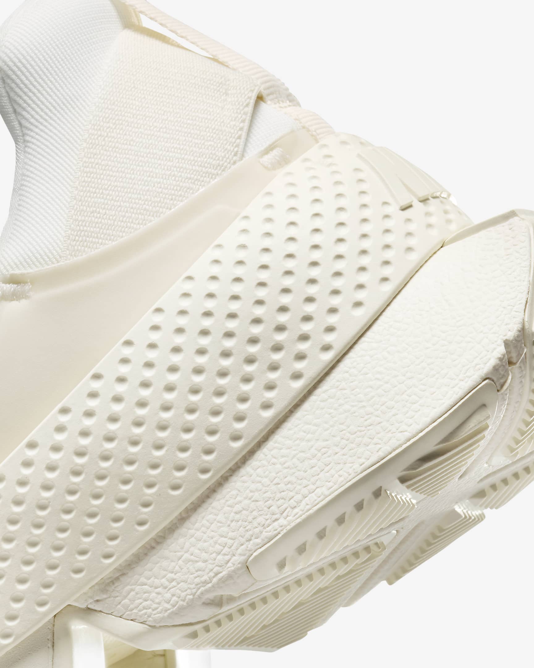 Nike Go FlyEase Easy On/Off Shoes - Pale Ivory/Platinum Tint/Black