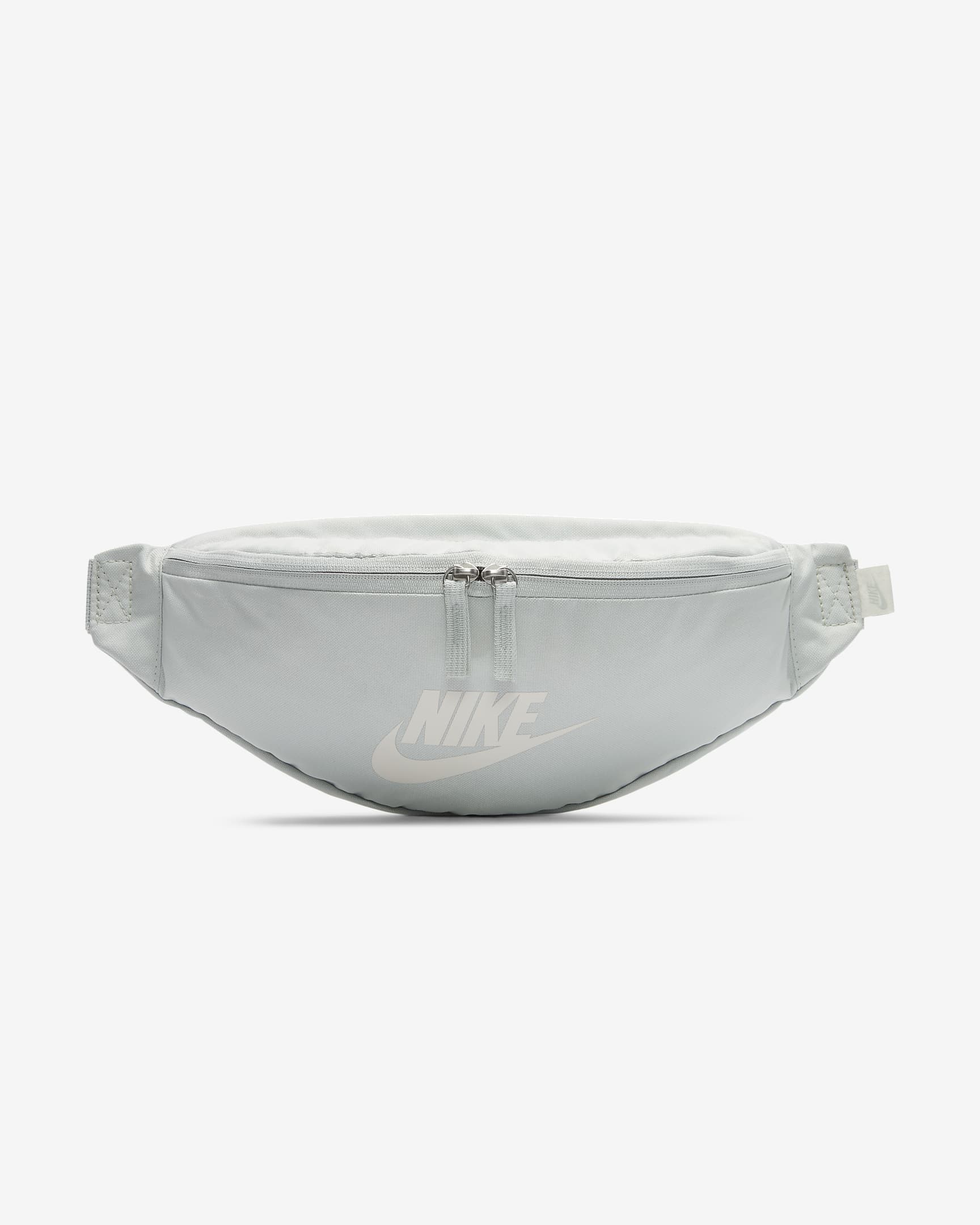 Nike Heritage Gürteltasche (3 l) - Light Silver/Light Silver/Phantom