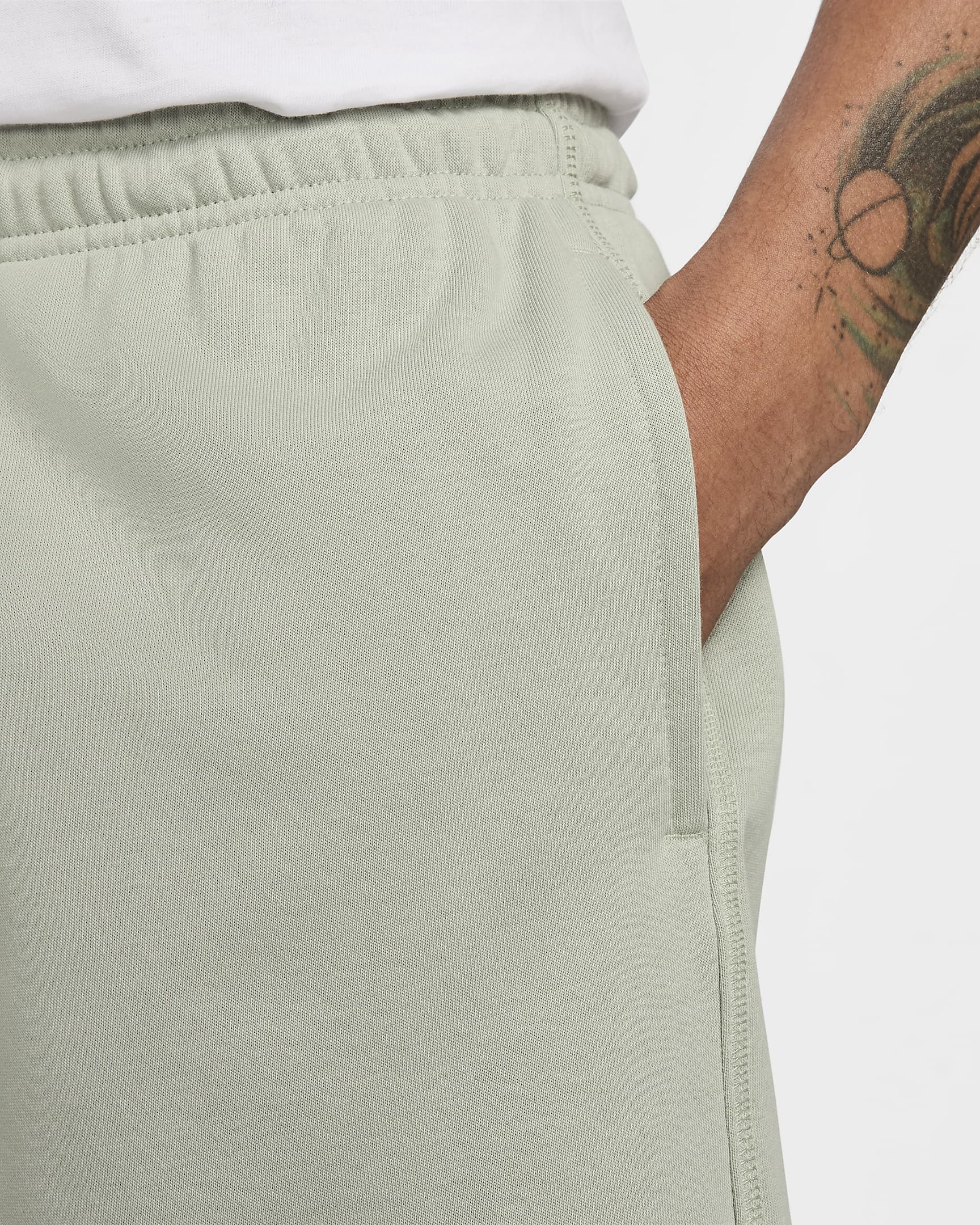 Nike Club Men's French Terry Flow Shorts - Jade Horizon/Jade Horizon/White