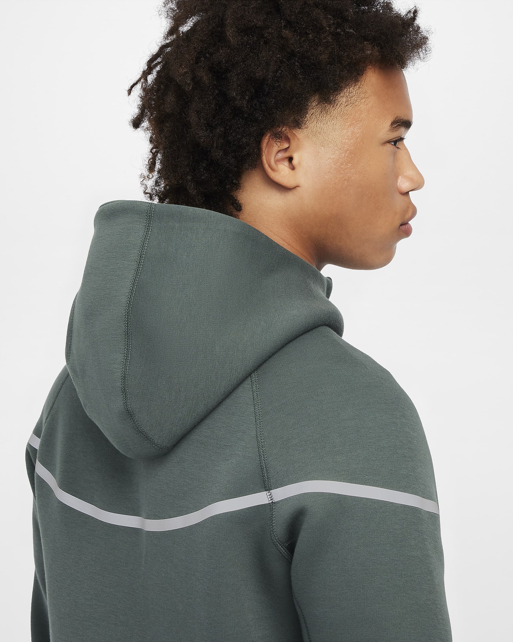 nike tech fleece windrunner jacket