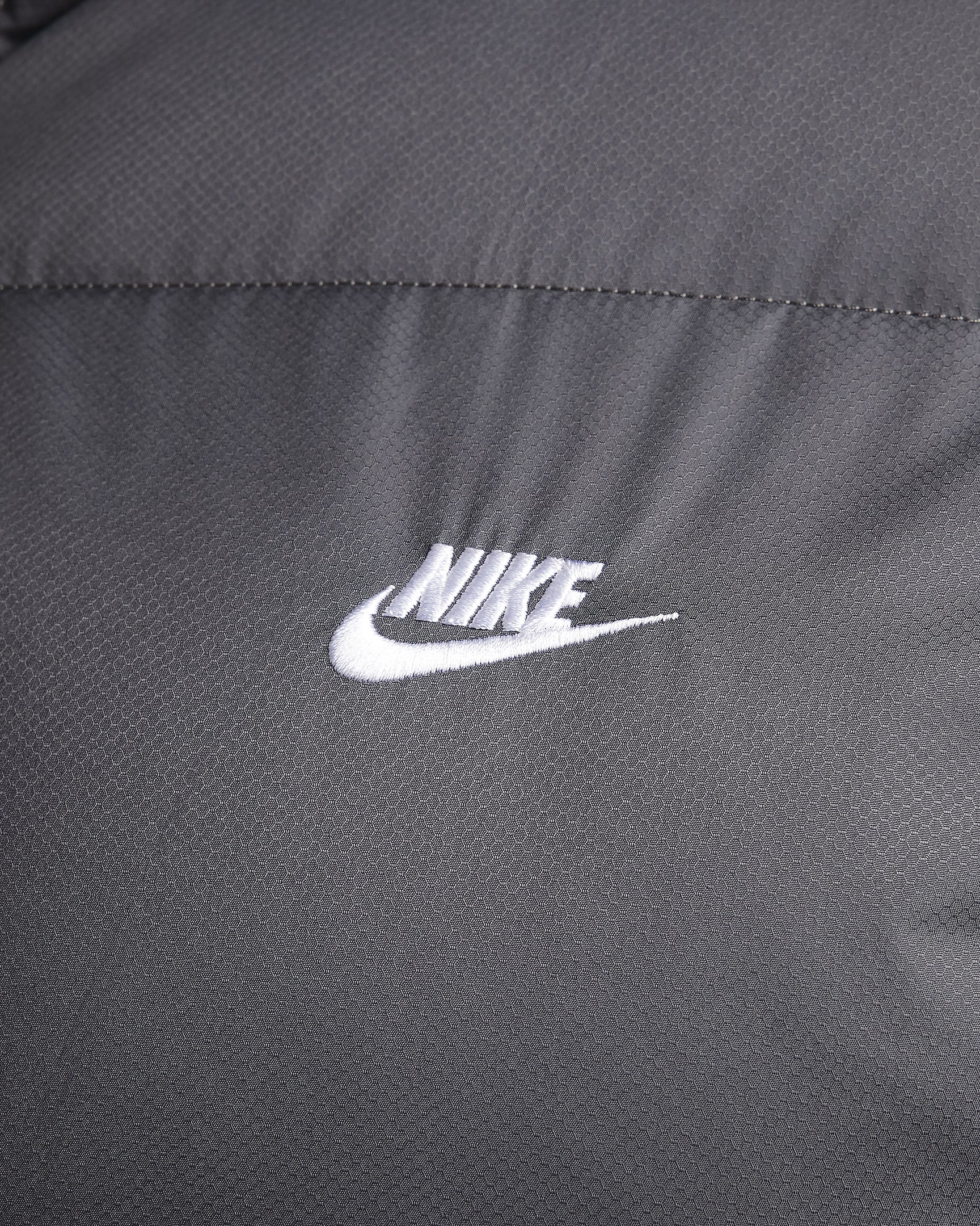 Nike Sportswear Club Puffer-Jacke für Herren - Iron Grey/Weiß