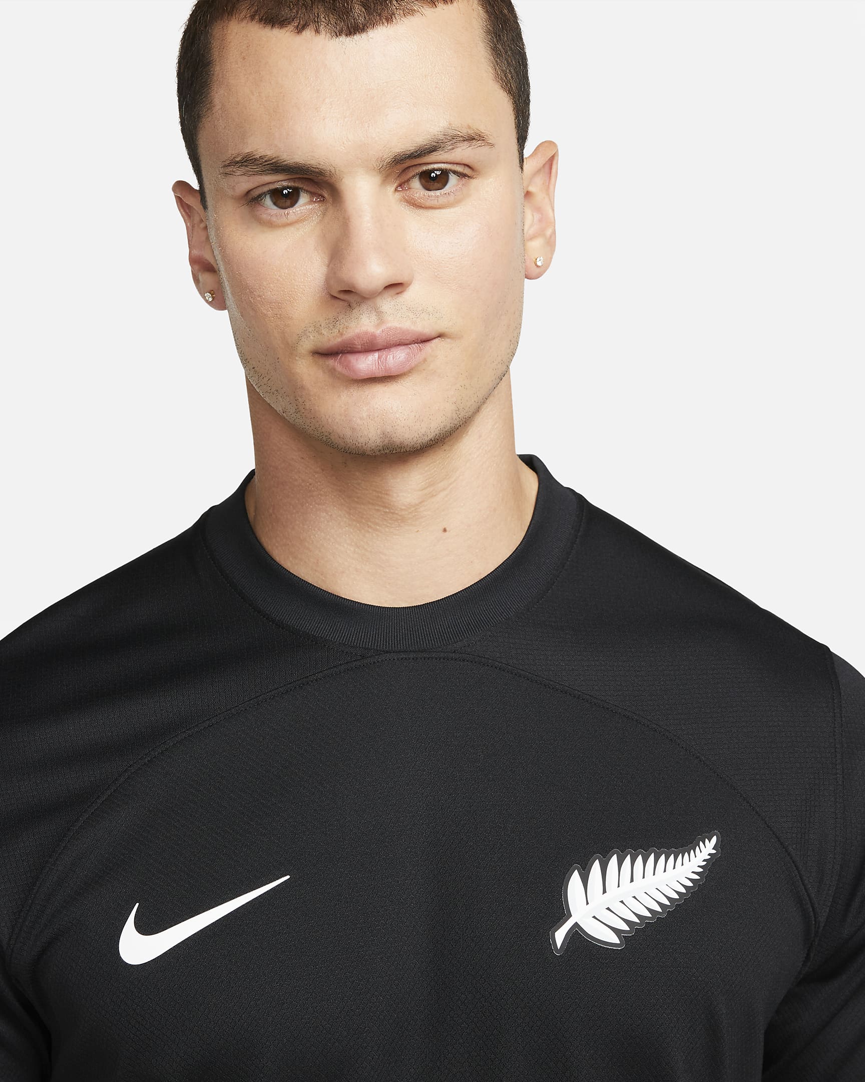 New Zealand 2022/23 Stadium Away Men's Nike DriFIT Football Shirt. Nike CA