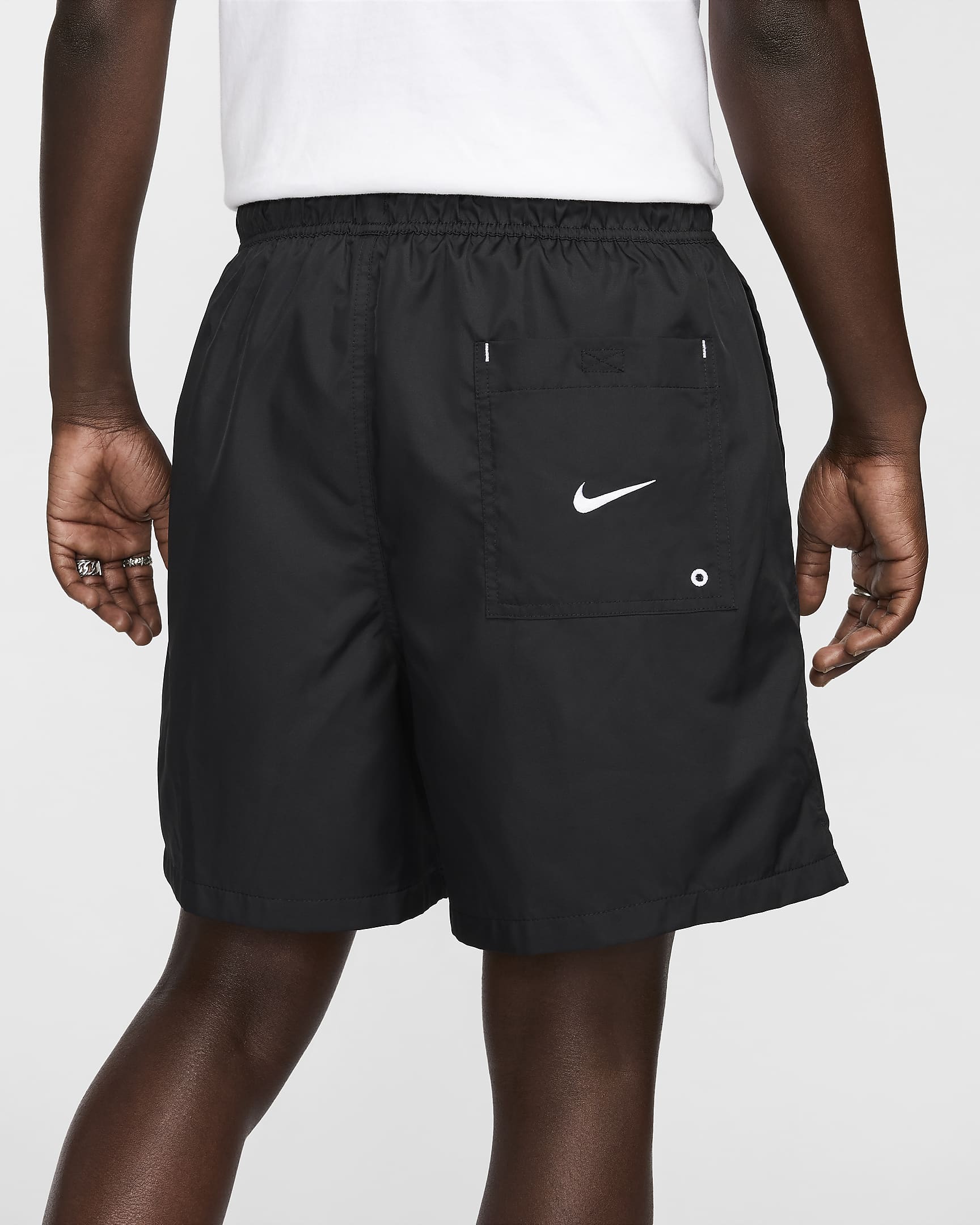 Nike Club Men's Flow Shorts - Black/White