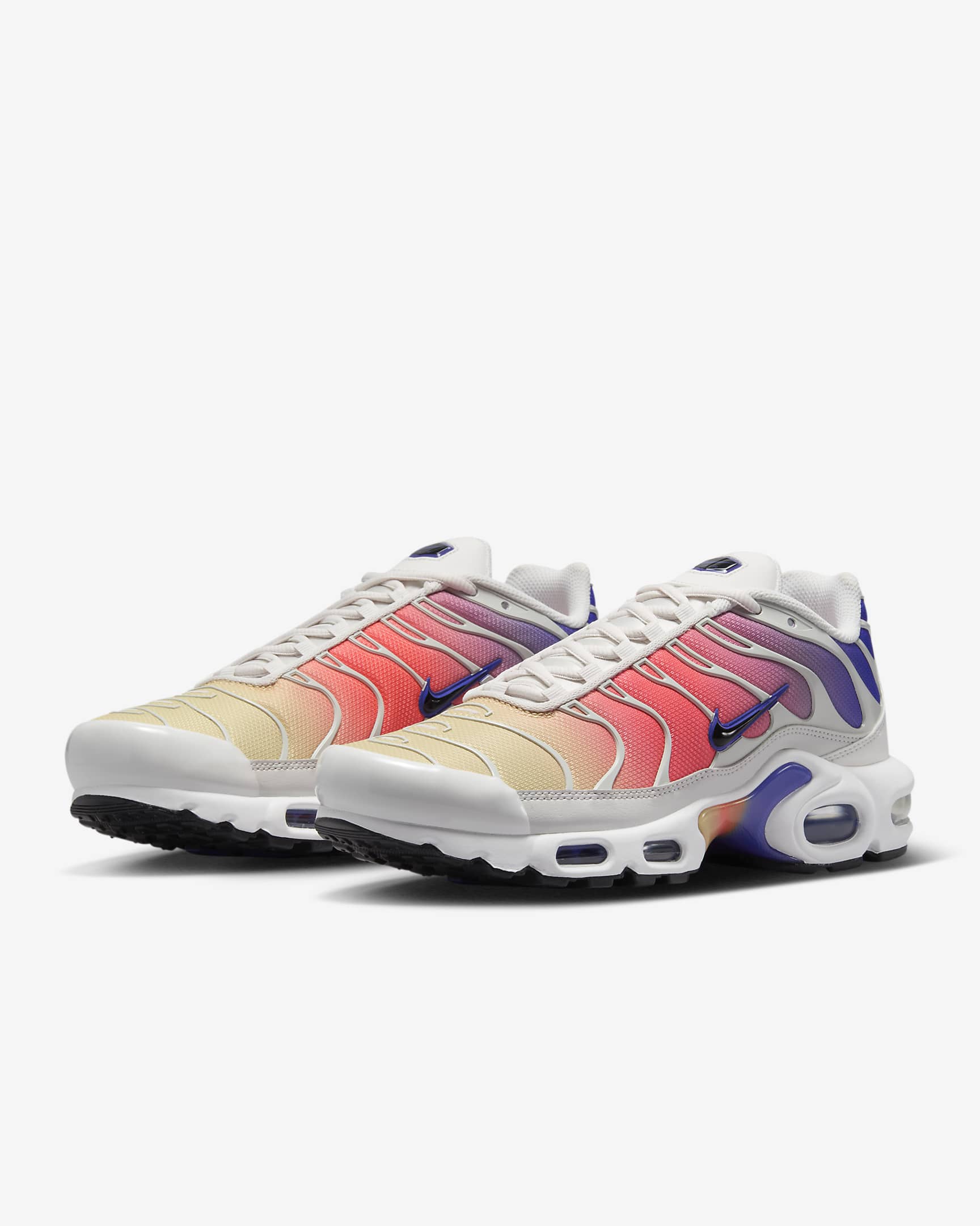 Nike Air Max Plus Damesschoenen - Platinum Tint/Persian Violet/Light Wild Mango/Zwart