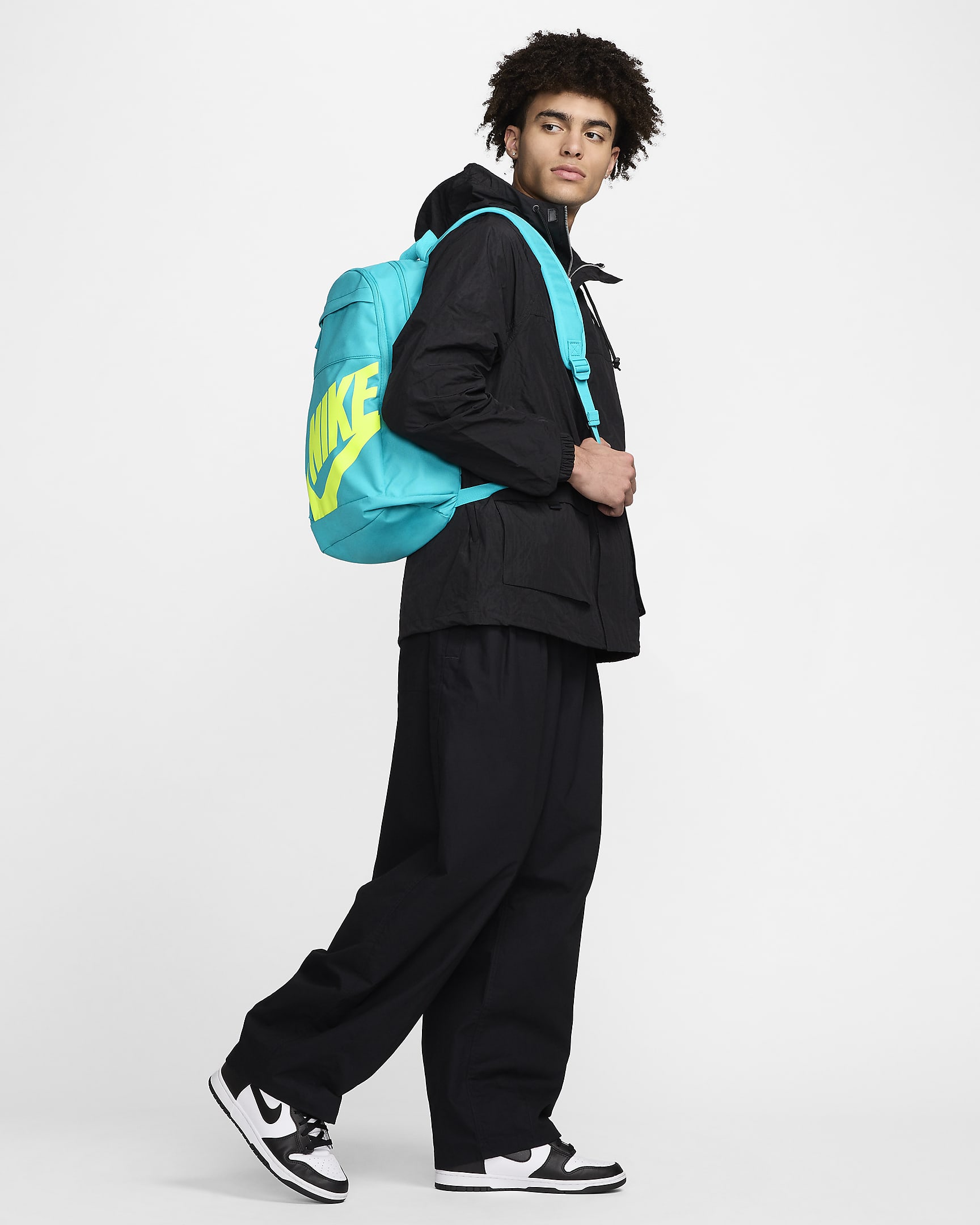 Nike Rucksack (21 l) - Dusty Cactus/Dusty Cactus/Volt