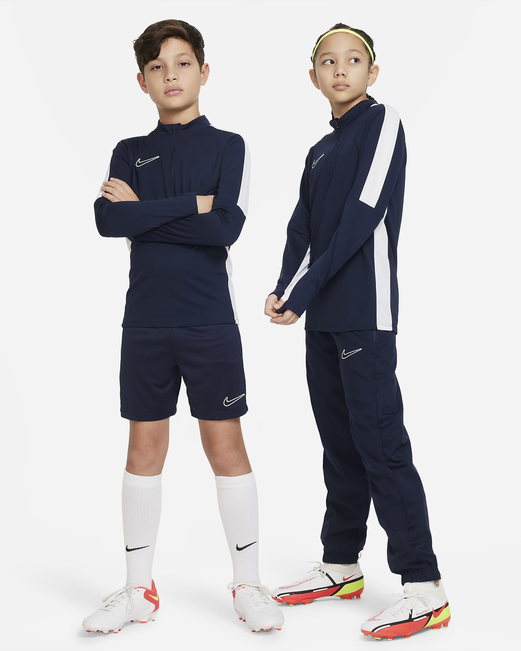 Treningowa koszulka piłkarska dla dużych dzieci Nike Dri-FIT Academy23 - Obsidian/Biel/Biel