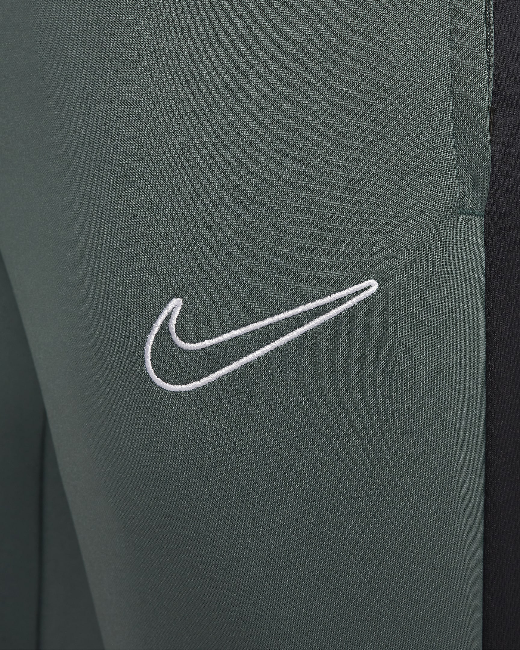 Nike Dri-FIT Academy Pantalón de fútbol Dri-FIT - Hombre - Vintage Green/Negro/Negro/Blanco