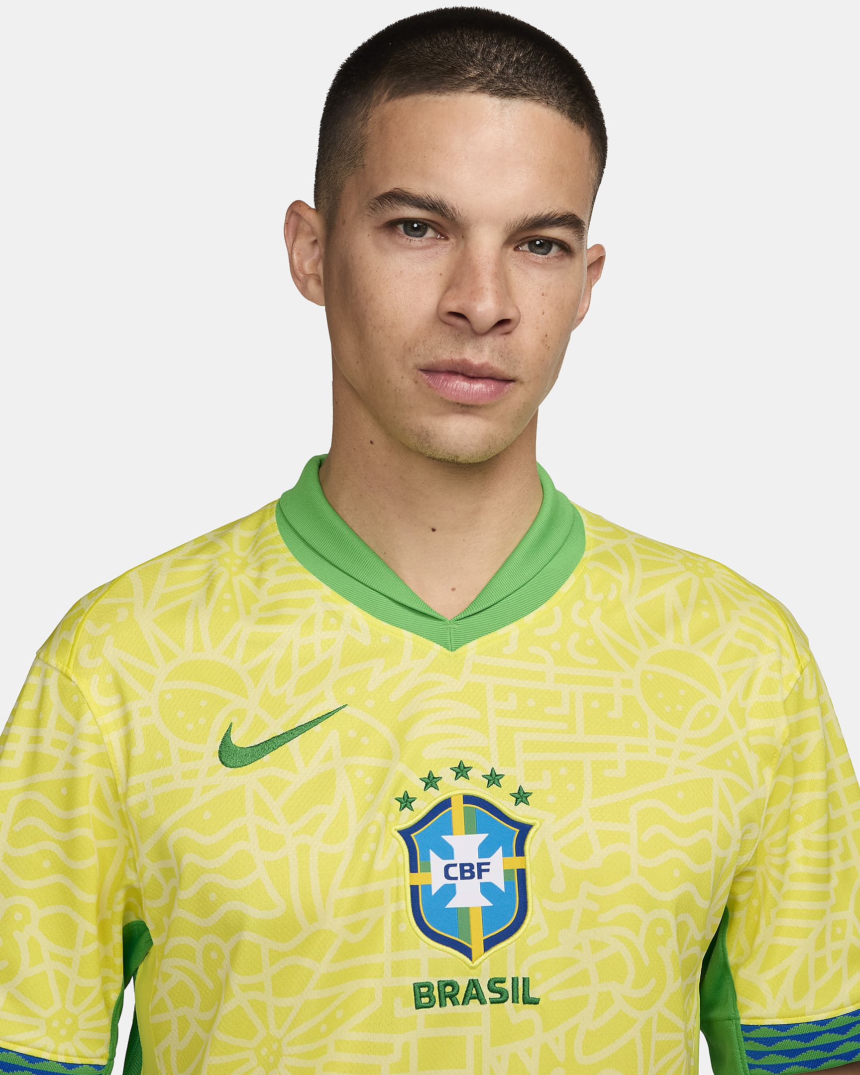 Brazilië 2024 Stadium Thuis Nike Dri-FIT replica voetbalshirt voor heren - Dynamic Yellow/Lemon Chiffon/Green Spark