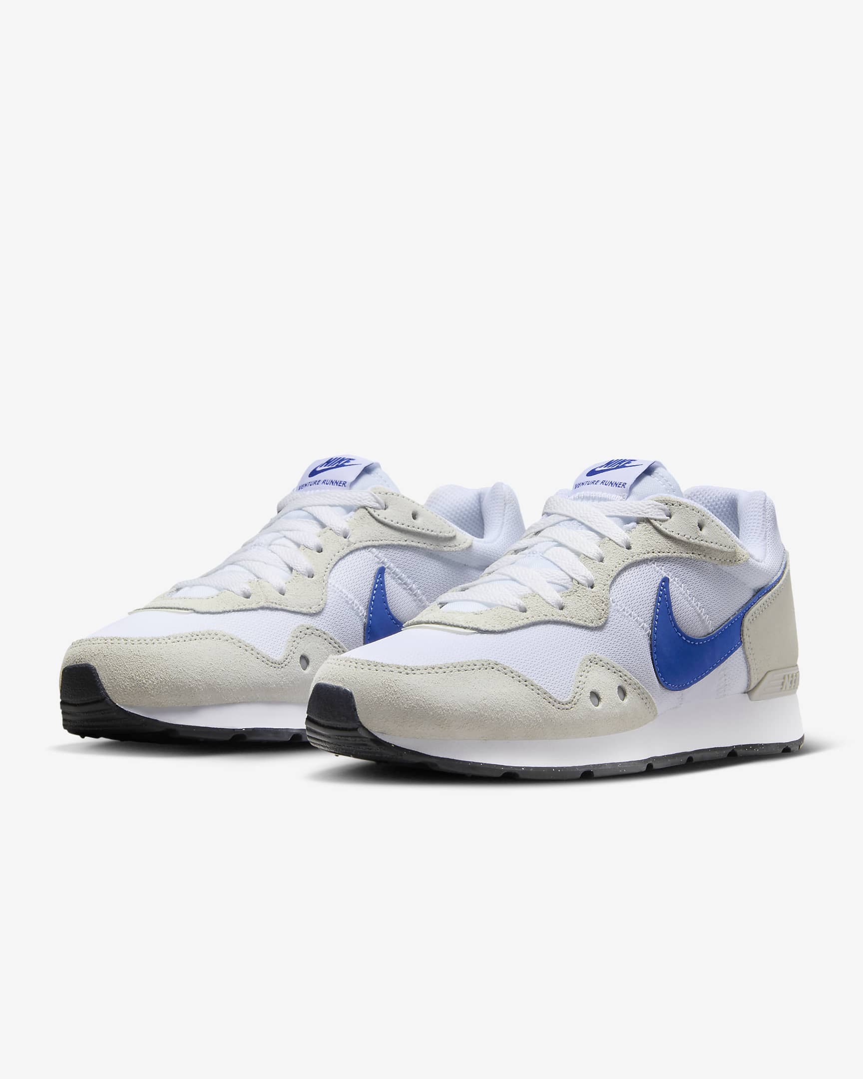 Nike Venture Runner Women's Shoe. Nike BE