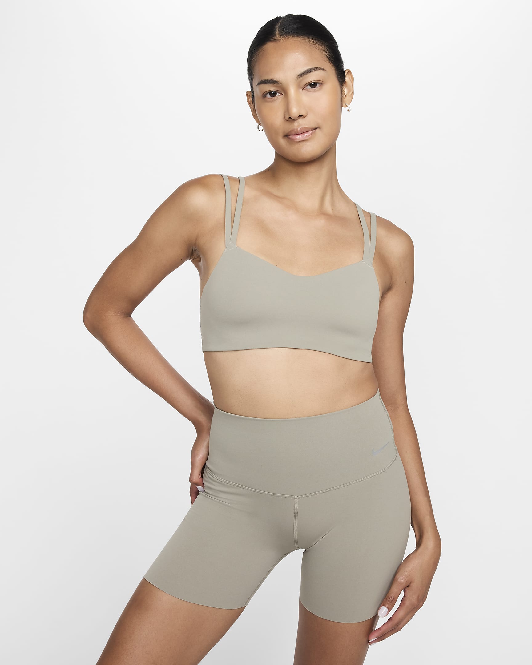 Shorts de ciclismo de cintura alta de 13 cm con sujeción suave para mujer Nike Zenvy - Militar claro/Negro