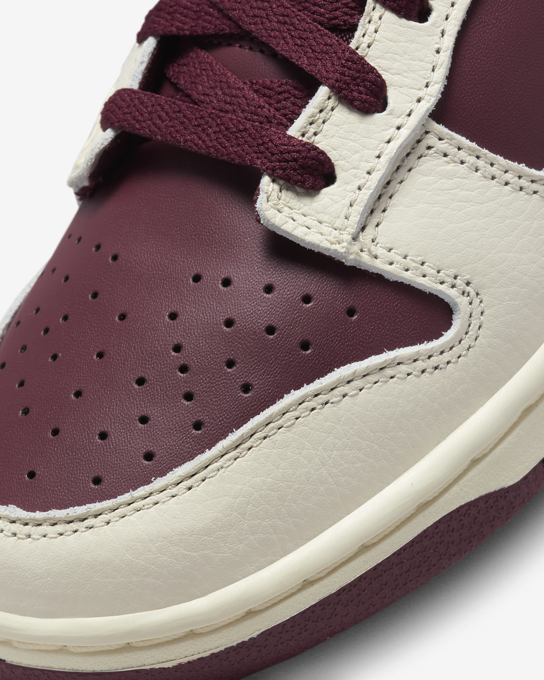 dunks low colours