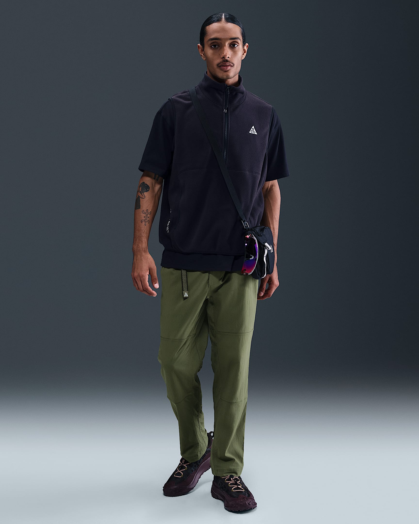 Nike ACG Men's UV Hiking Pants - Medium Olive/Sequoia/Summit White