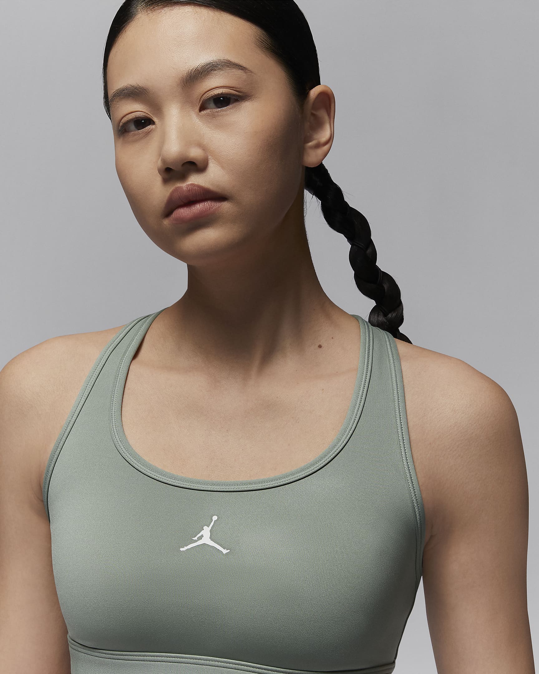 Jordan Sport Women's Medium-Support Padded Jumpman Bra - Jade Smoke/White