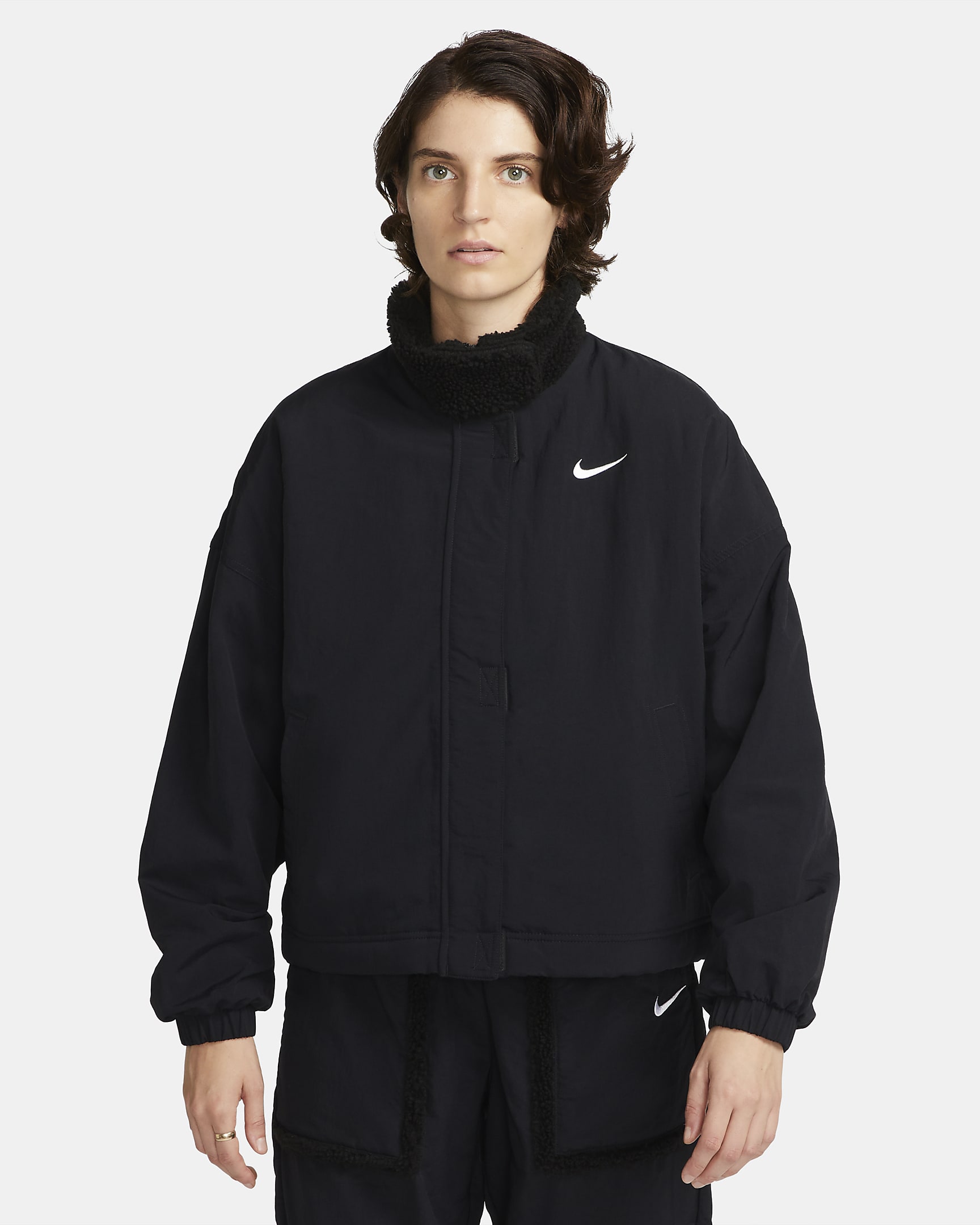 Nike Sportswear Essential Women's Woven FleeceLined Jacket. Nike BE