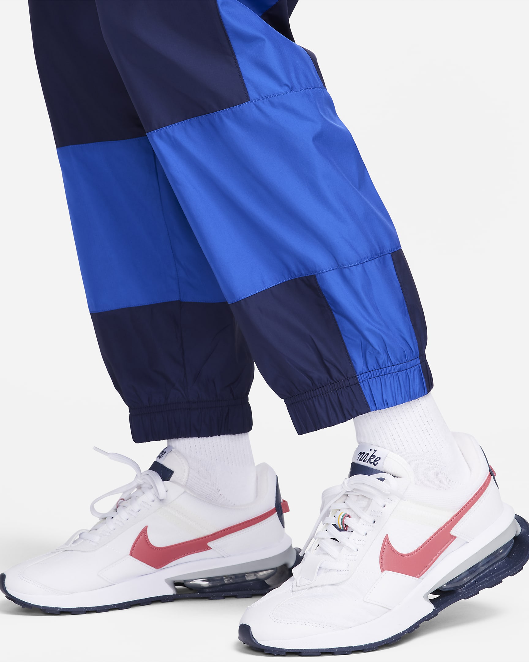 Netherlands Repel Essential Women's Nike MidRise Joggers. Nike UK