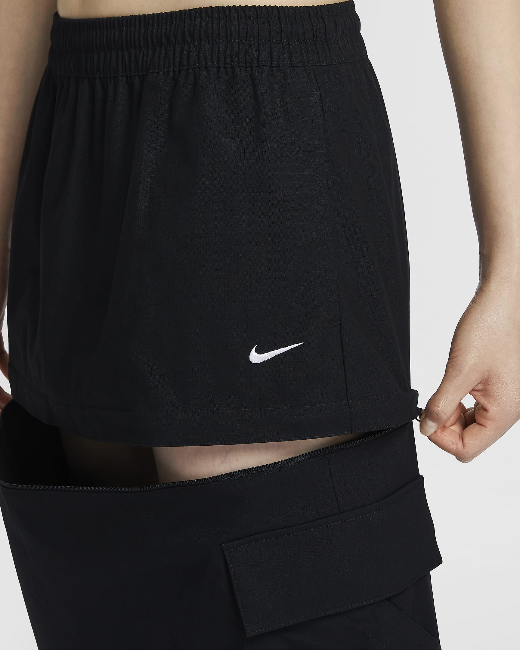 Nike Sportswear Essential Women's Mid-Rise Woven Cargo Midi Skirt - Black/White