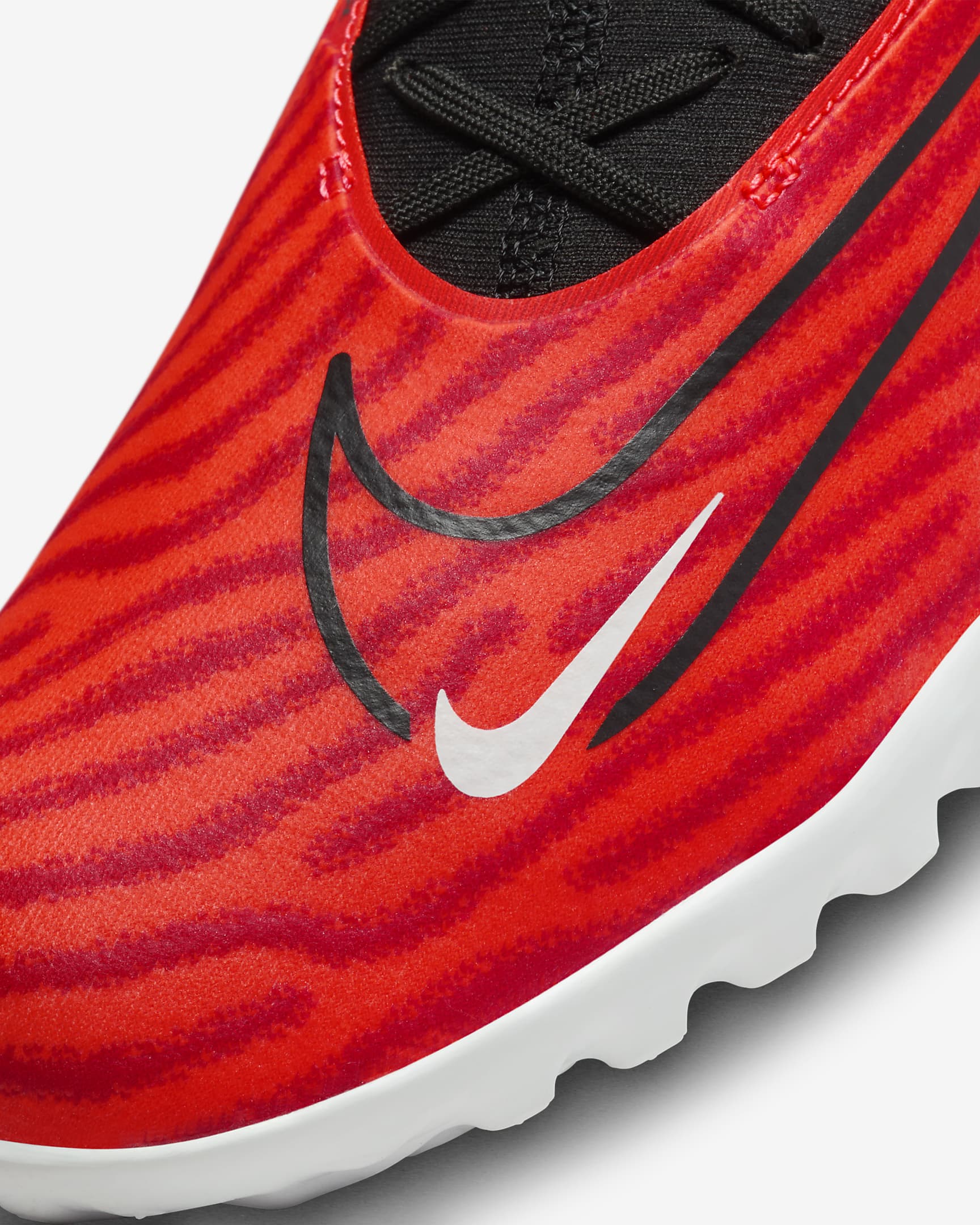 chaussure nike foot synthétique