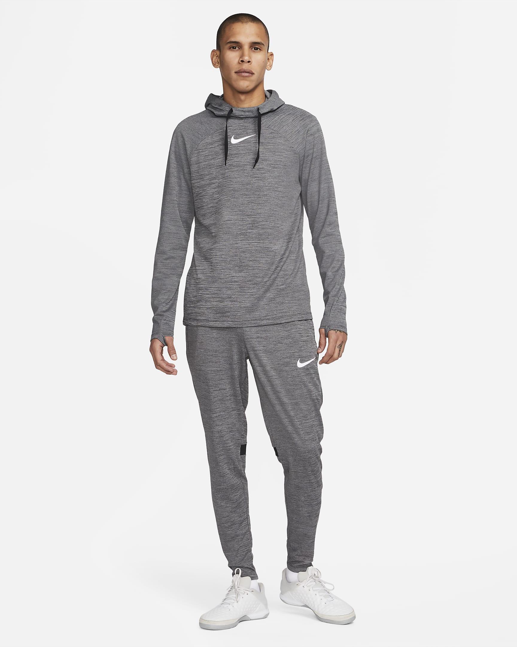 Nike DriFIT Academy Men's Pullover Football Hoodie. Nike LU