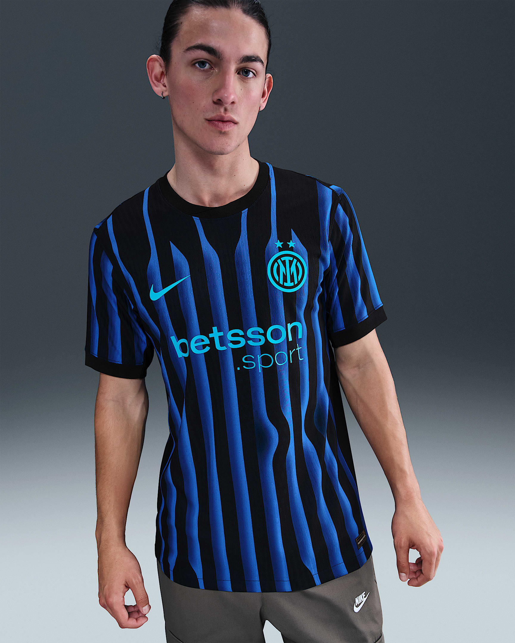 Maillot de foot Authentic Nike Dri-FIT ADV Inter Milan 2025/26 Match Domicile pour homme - Lyon Blue/Noir/Chlorine Blue