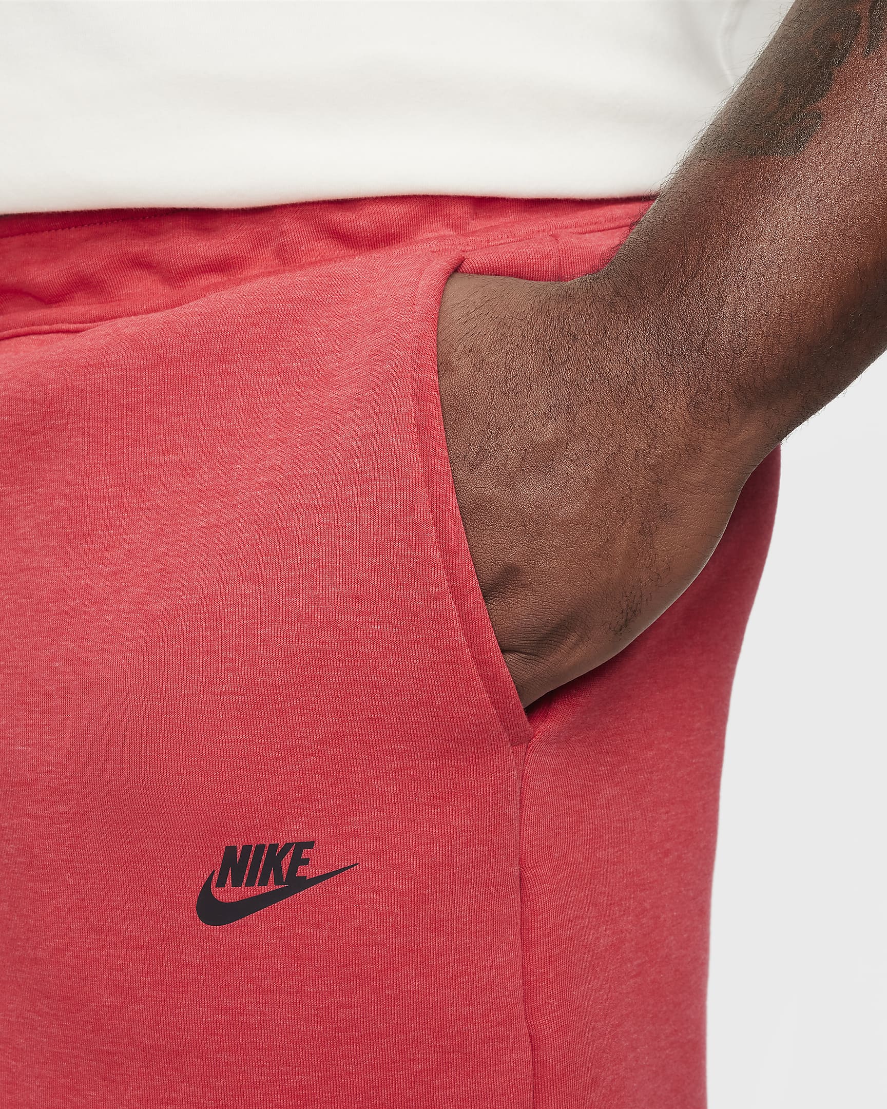 Shorts Nike Sportswear Tech Fleece - Uomo - Light University Red Heather/Nero