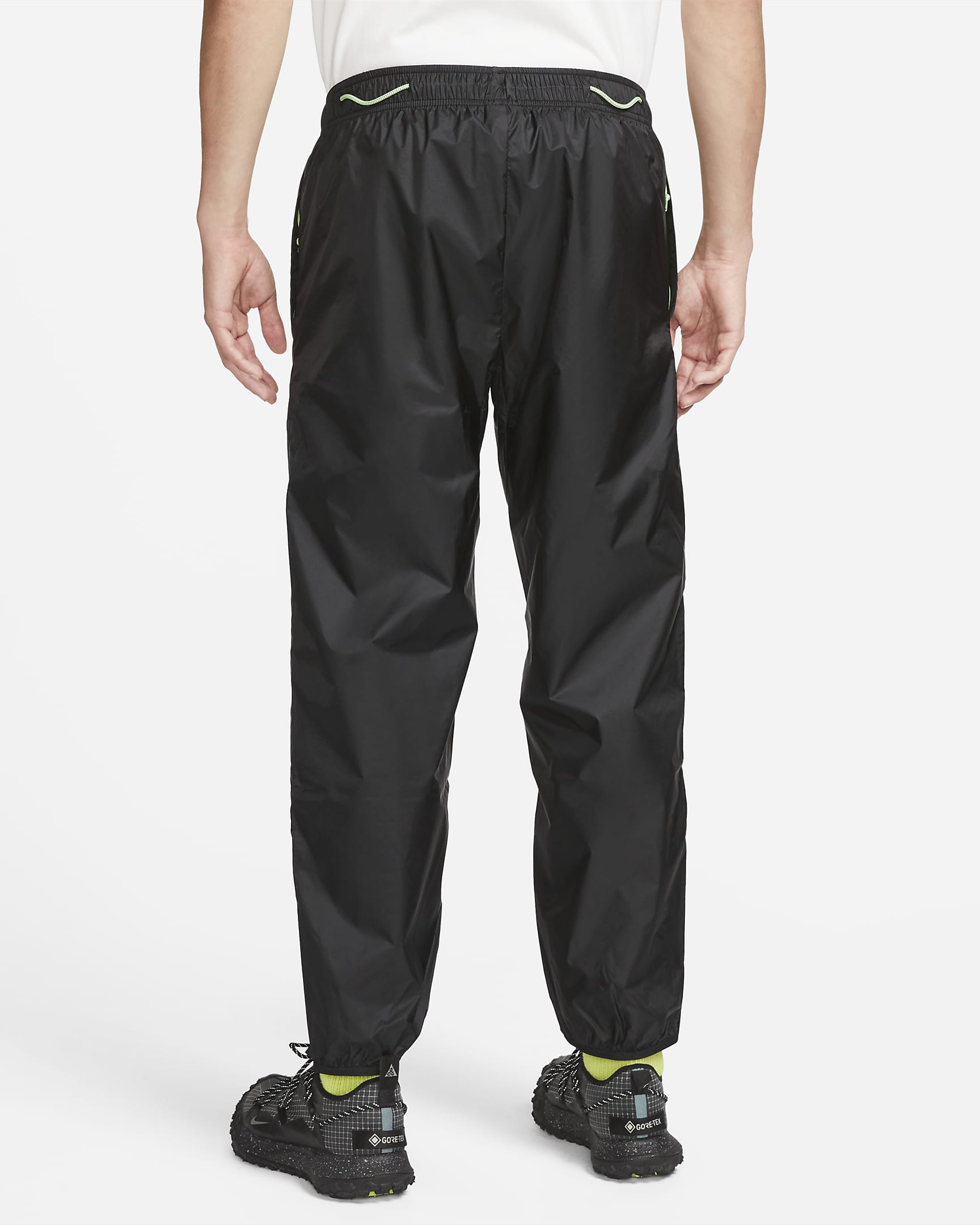 Nike ACG "Cinder Cone" Men's Windshell Trousers. Nike CH