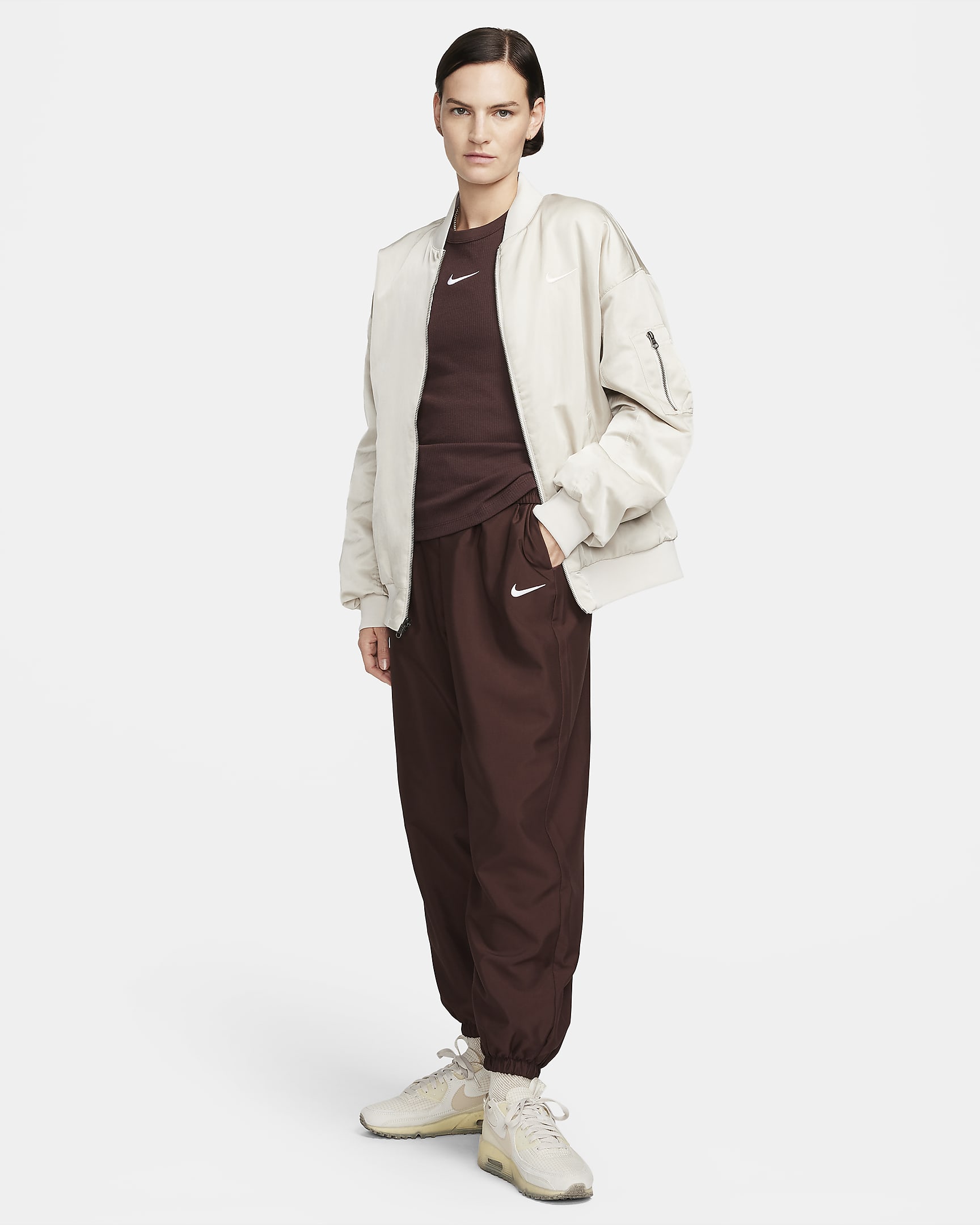 Nike Sportswear Women's Woven Joggers. Nike UK
