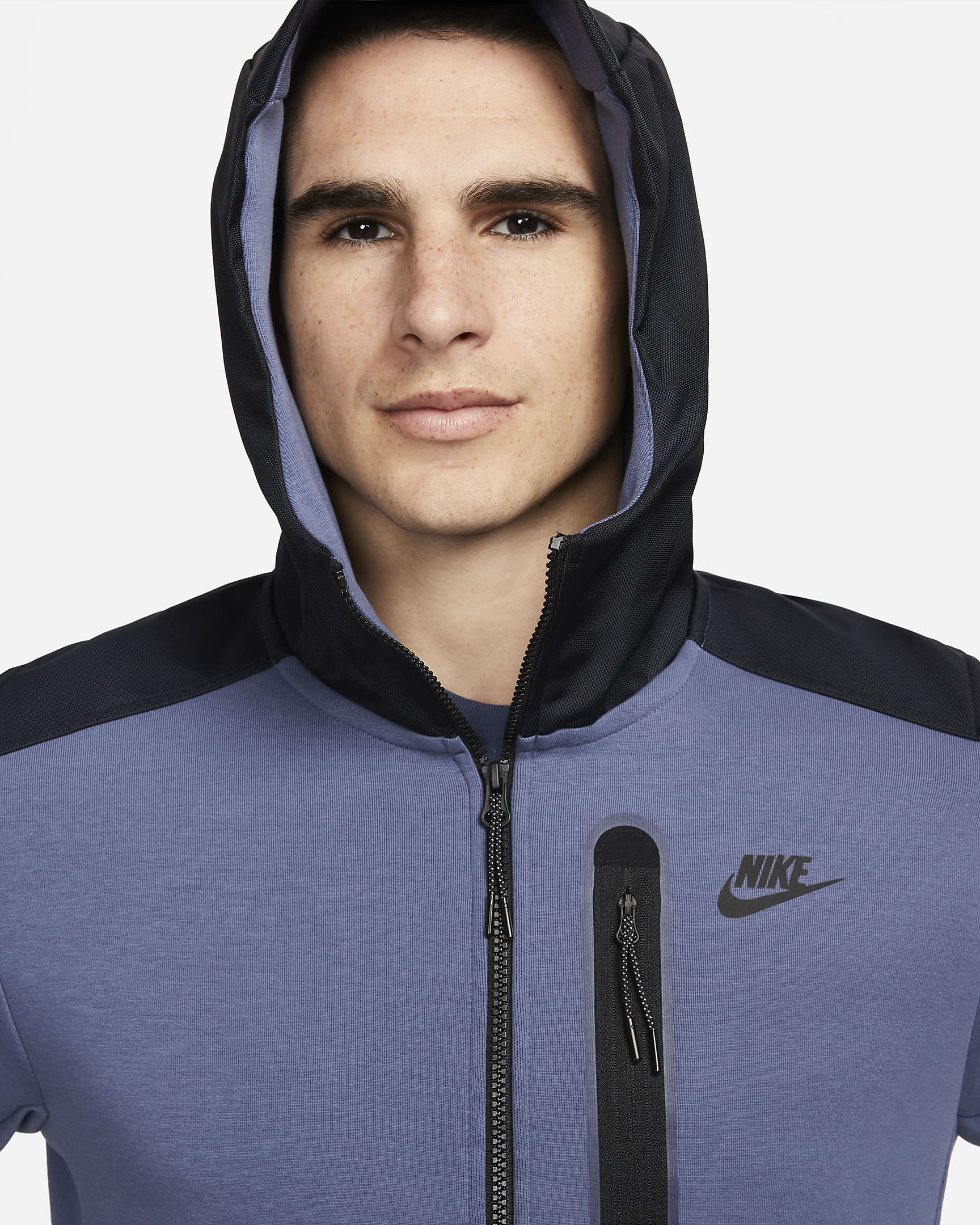 Nike Sportswear Tech Fleece Men's Full-Zip Top. Nike HR