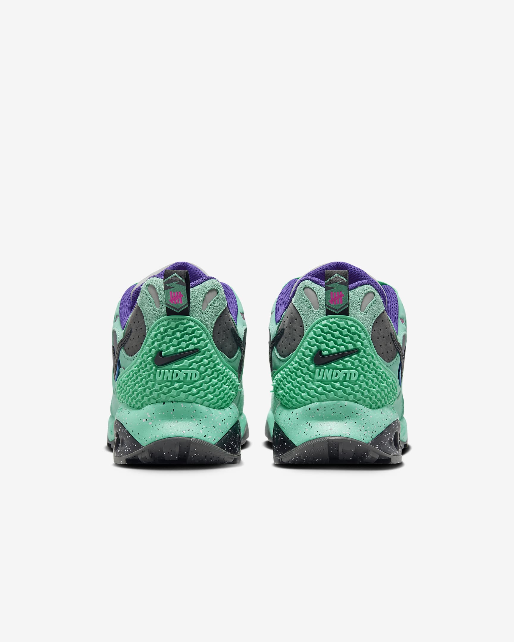 Nike Air Terra Humara x UNDEFEATED 男鞋 - Light Menta/Iron Grey/黑色