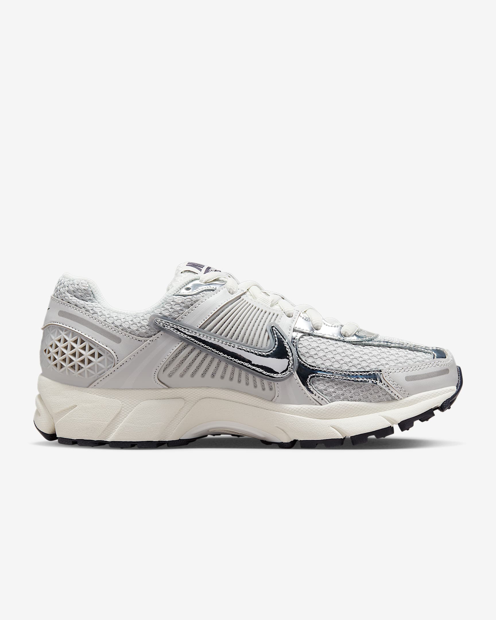 women's nike zoom vomero
