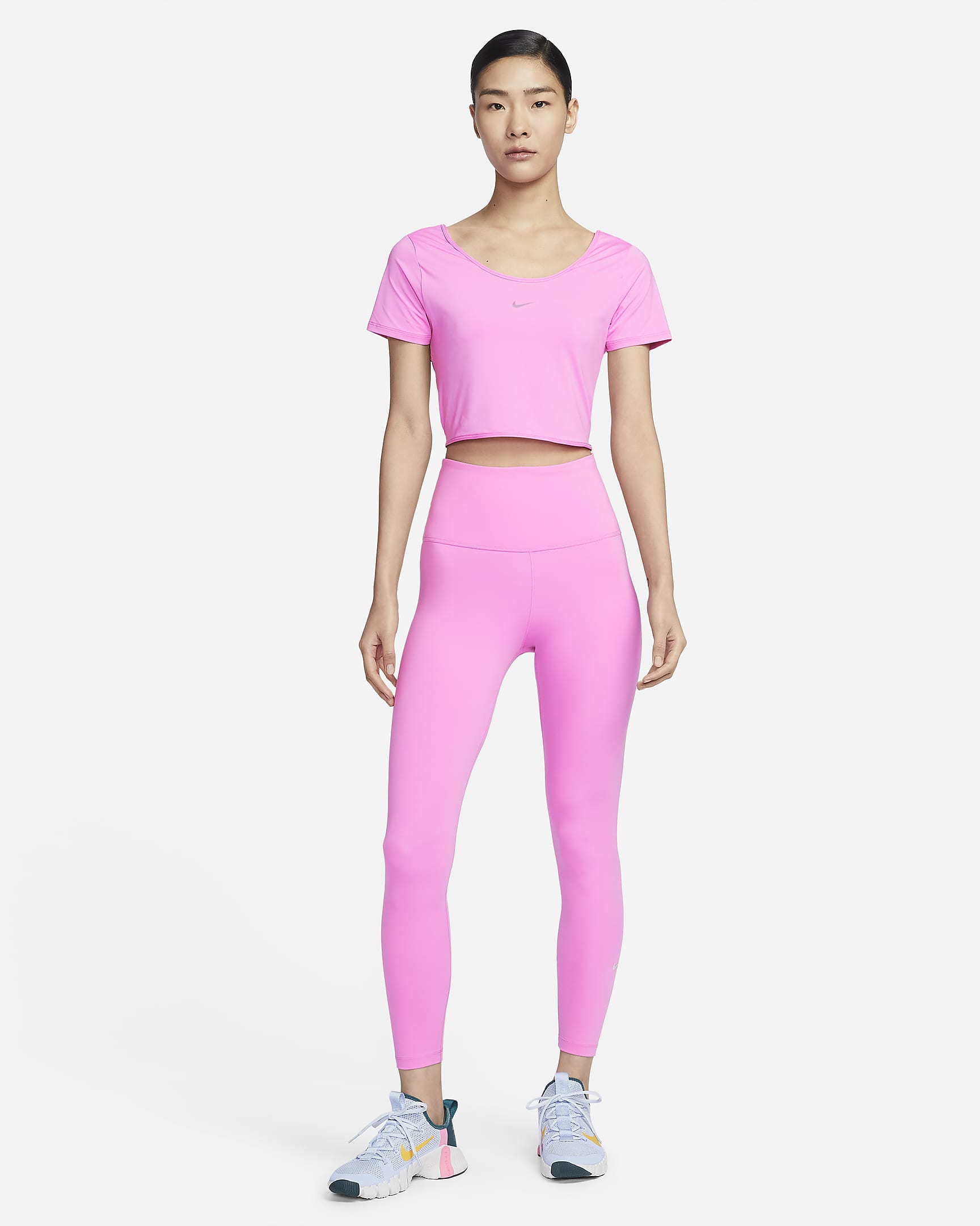 Nike One Classic Women's Dri-FIT Short-Sleeve Cropped Twist Top - Playful Pink/Black