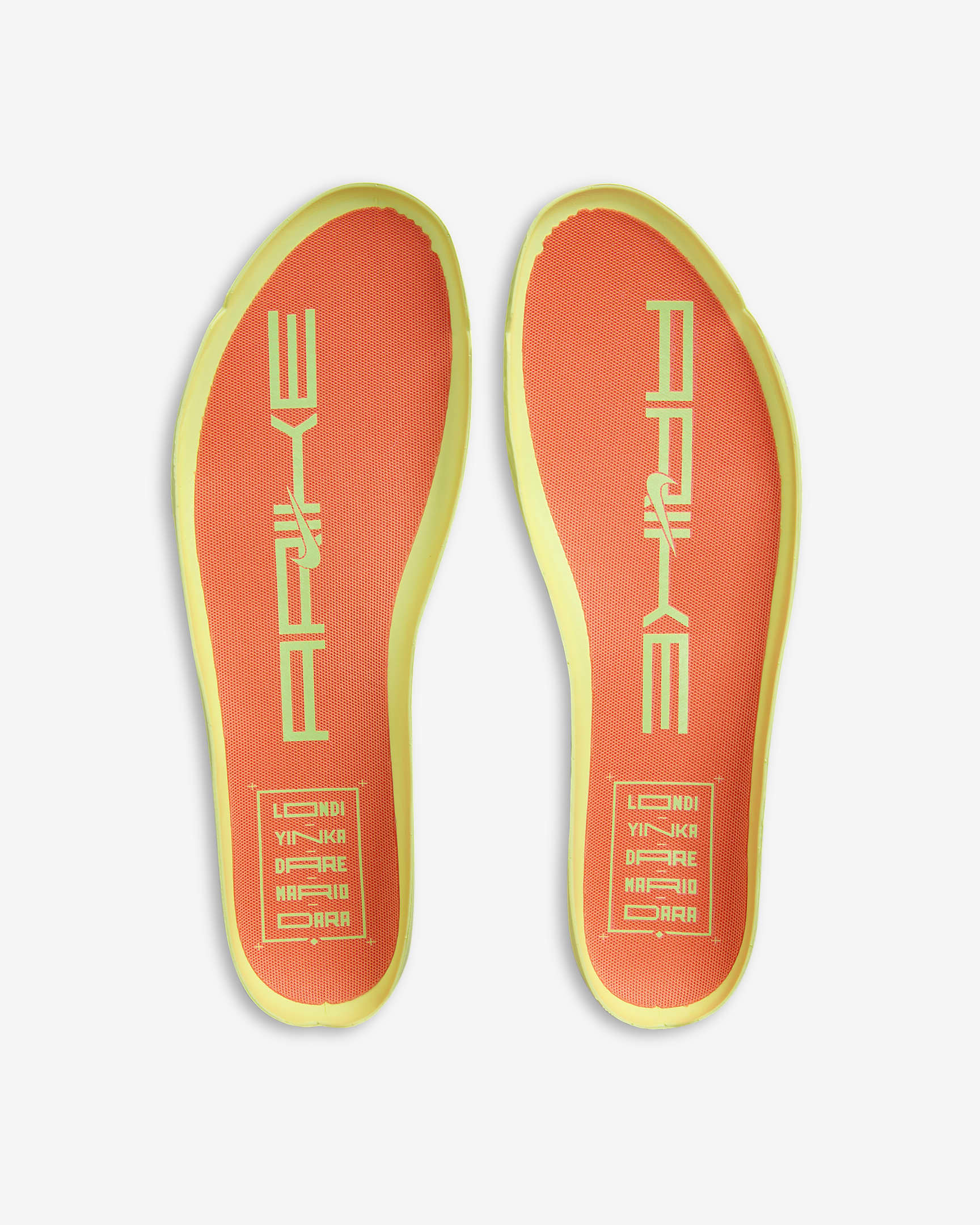 Nike G.T. Cut 2 Arike Ogunbowale Basketball Shoes. Nike PT