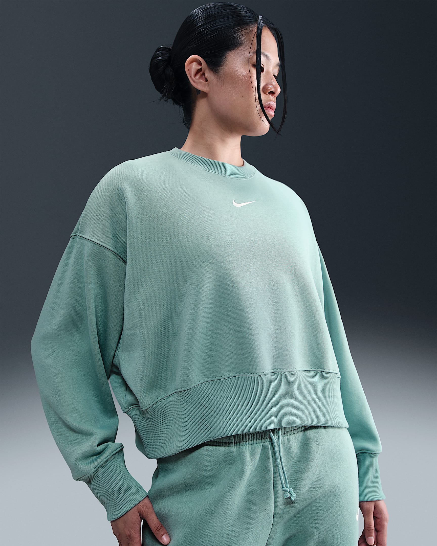 나이키 스포츠웨어 피닉스 플리스 여성 오버 오버사이즈 크루넥 스웻셔츠 - 캐넌/세일