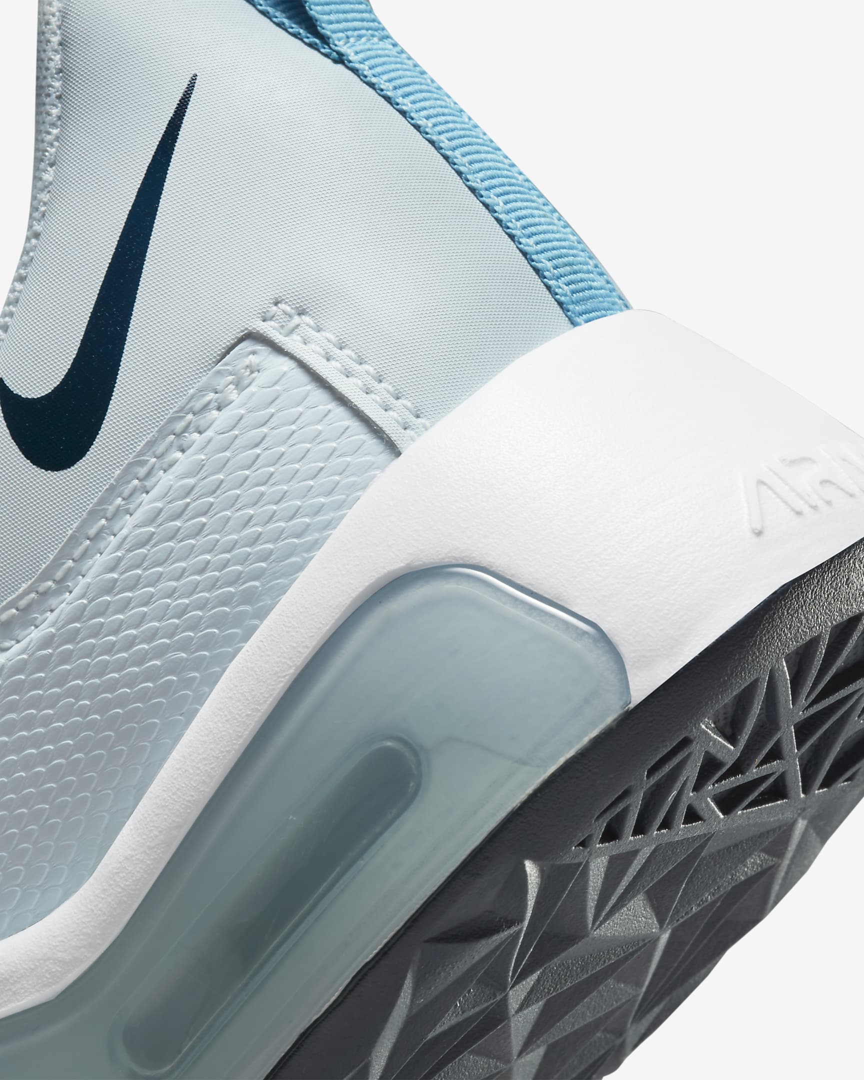 womens nike bella tr