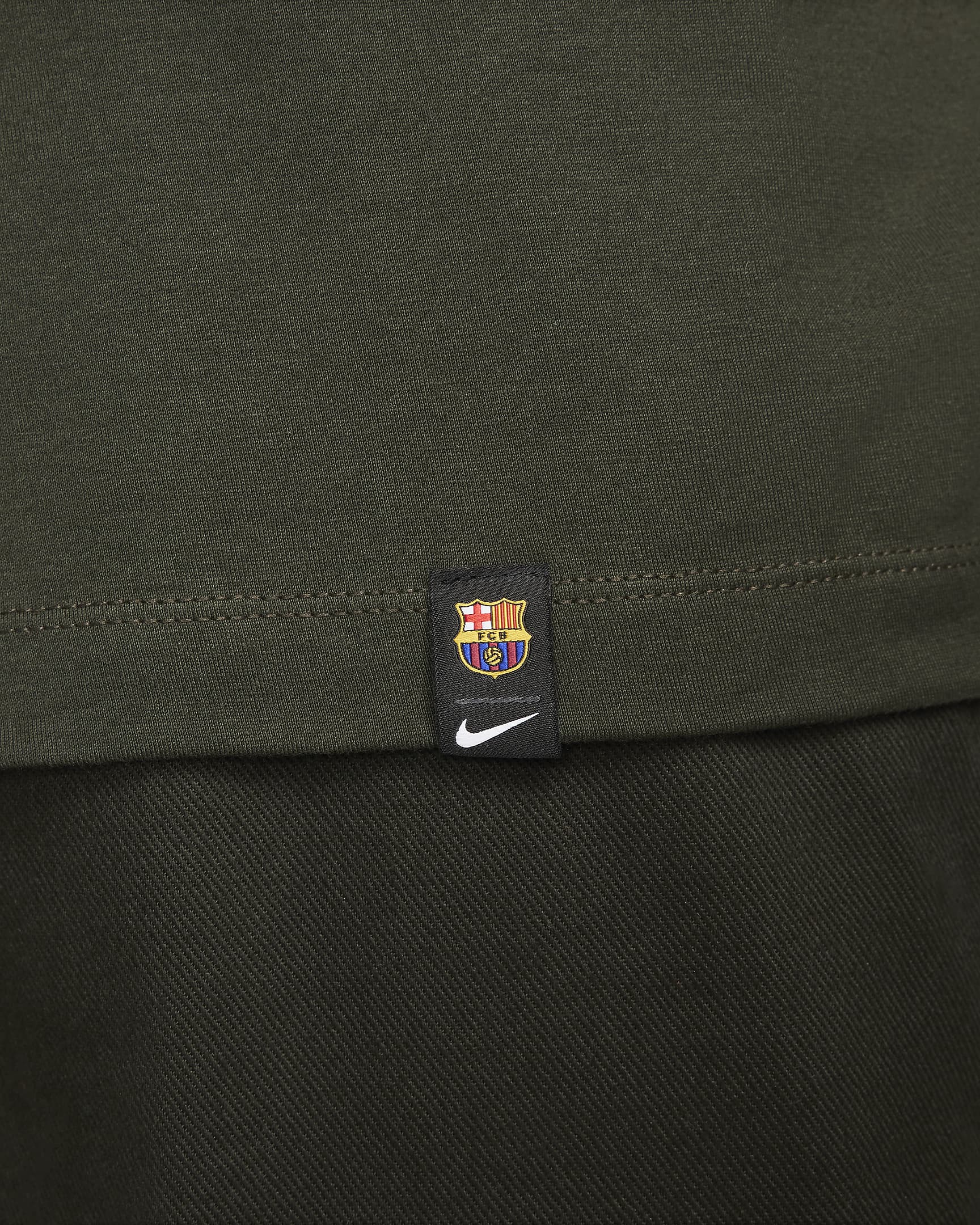 FC Barcelona Swoosh Men's Nike T-Shirt. Nike.com
