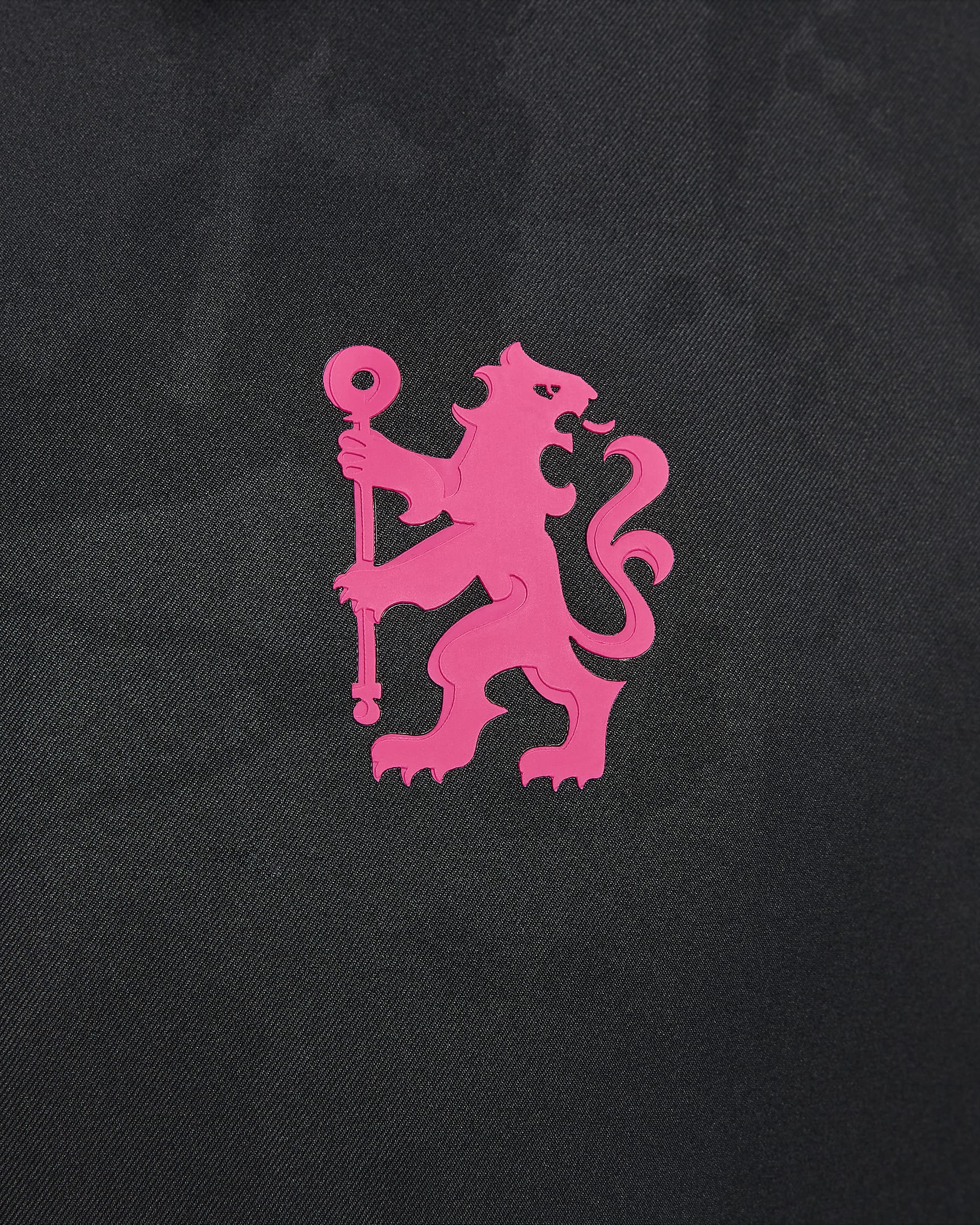 Casaco de futebol Nike Dri-FIT Anthem do terceiro equipamento Strike Chelsea FC para homem - Preto/Amarelo Opti/Rosa Prime