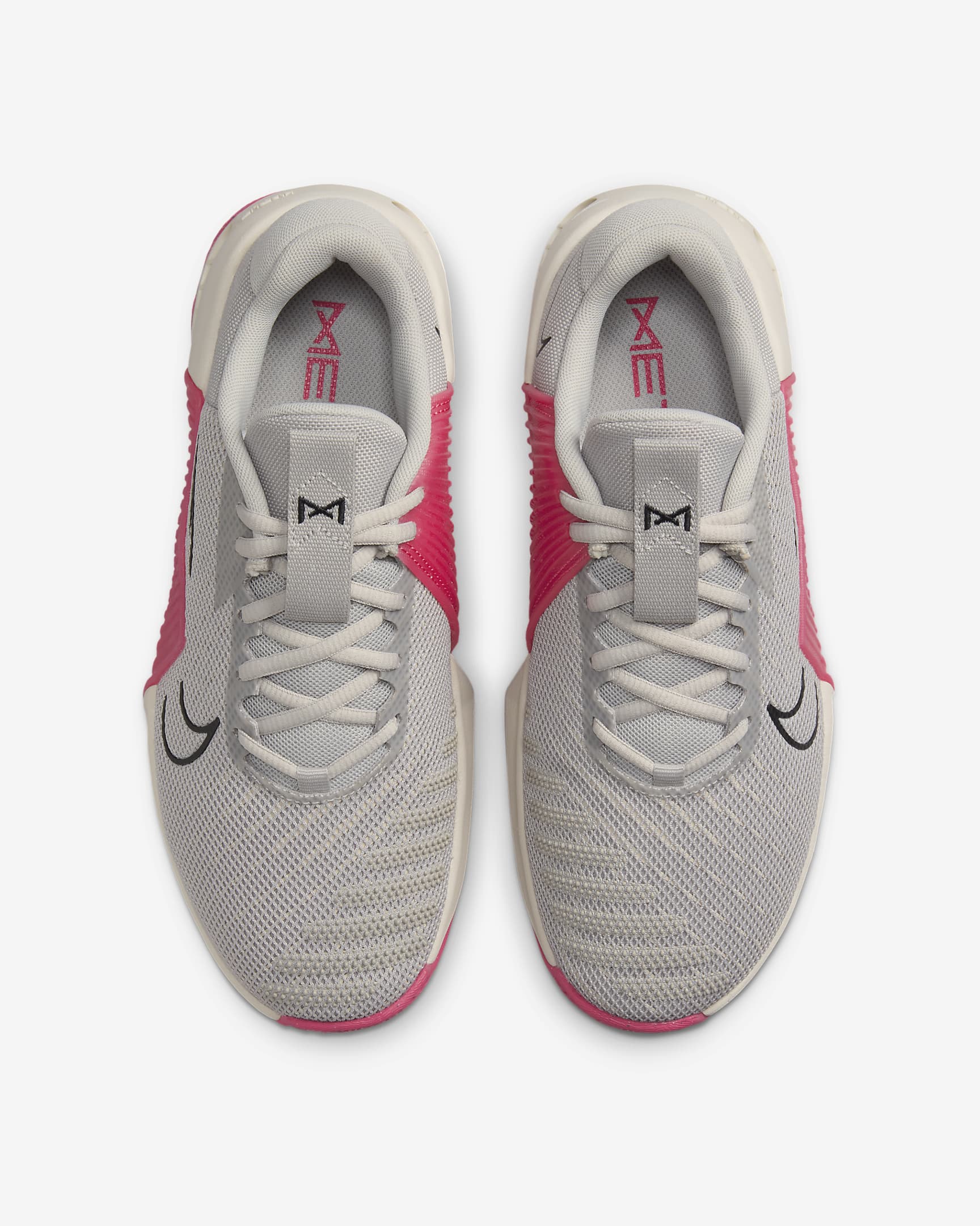 Chaussure d'entraînement Nike Metcon 9 pour femme - Light Iron Ore/Light Orewood Brown/Khaki/Aster Pink