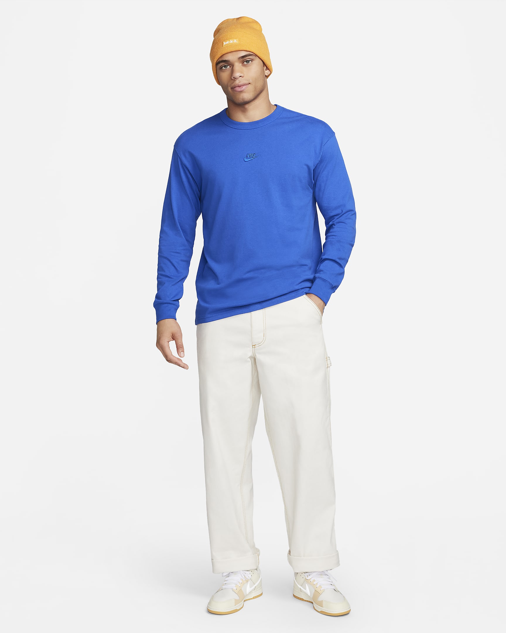 Nike Sportswear Premium Essentials Men's LongSleeve TShirt.