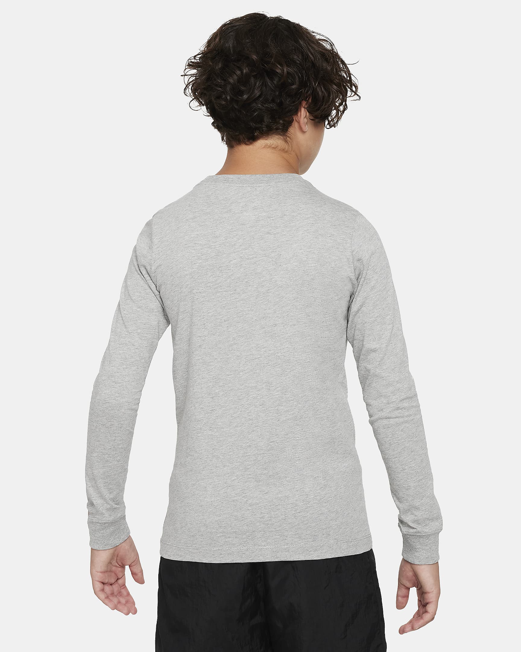 Nike Sportswear Older Kids' Long-Sleeve T-Shirt. Nike PH