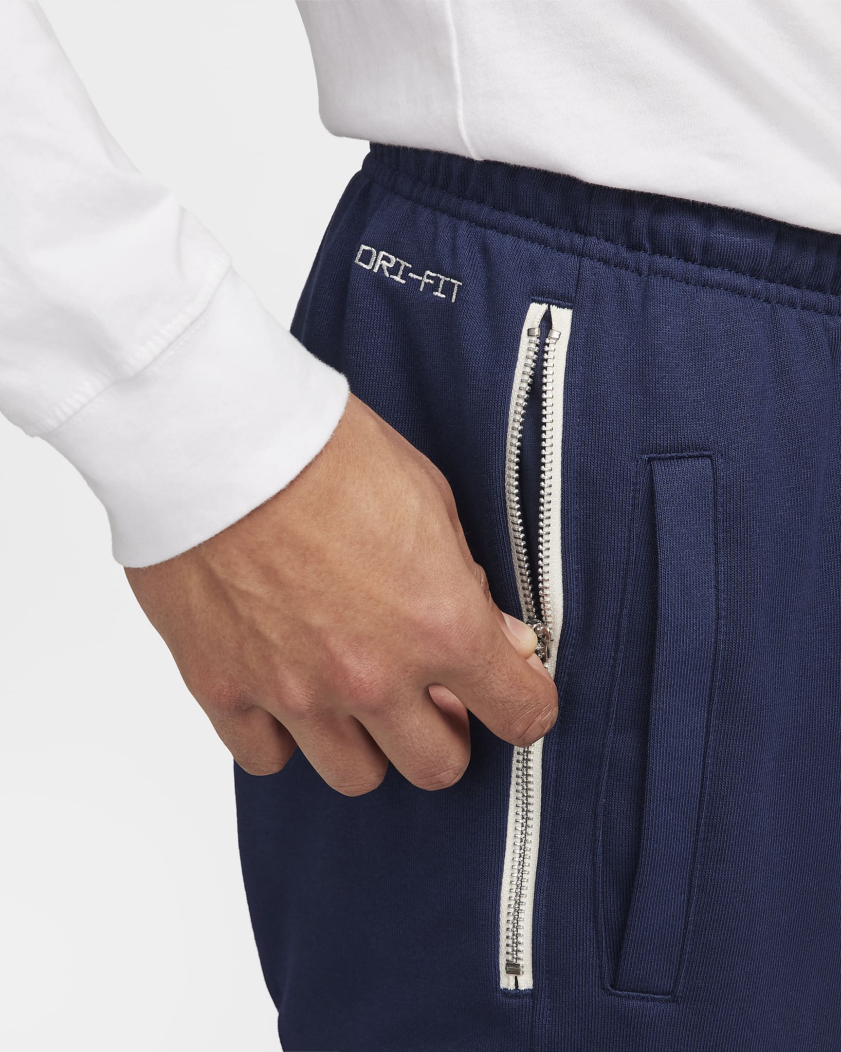 Ja Standard Issue Men's DriFIT Jogger Basketball Trousers. Nike SK