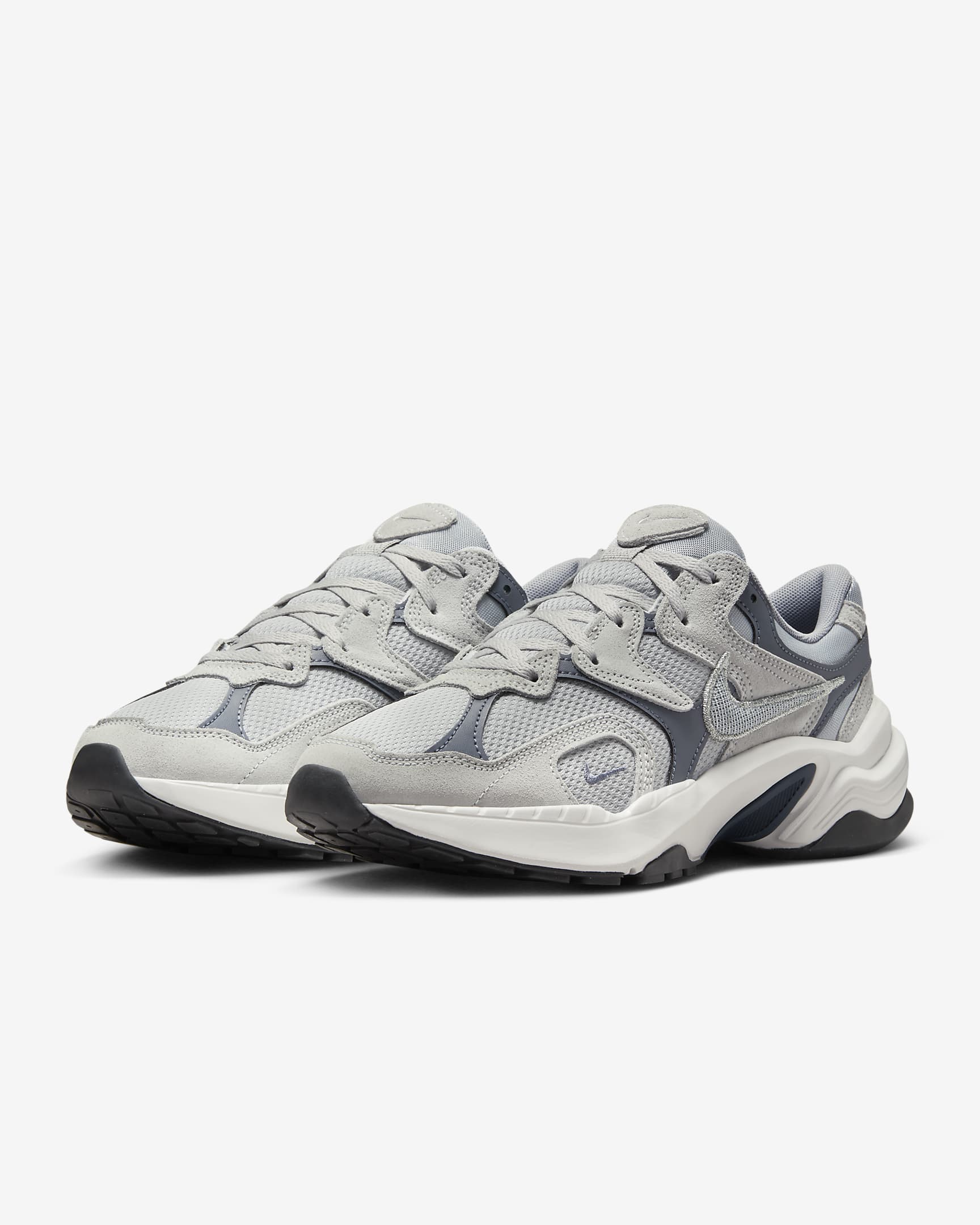 Nike AL8 női cipő - Wolf Grey/Light Carbon/Platinum Tint/Metallic Silver