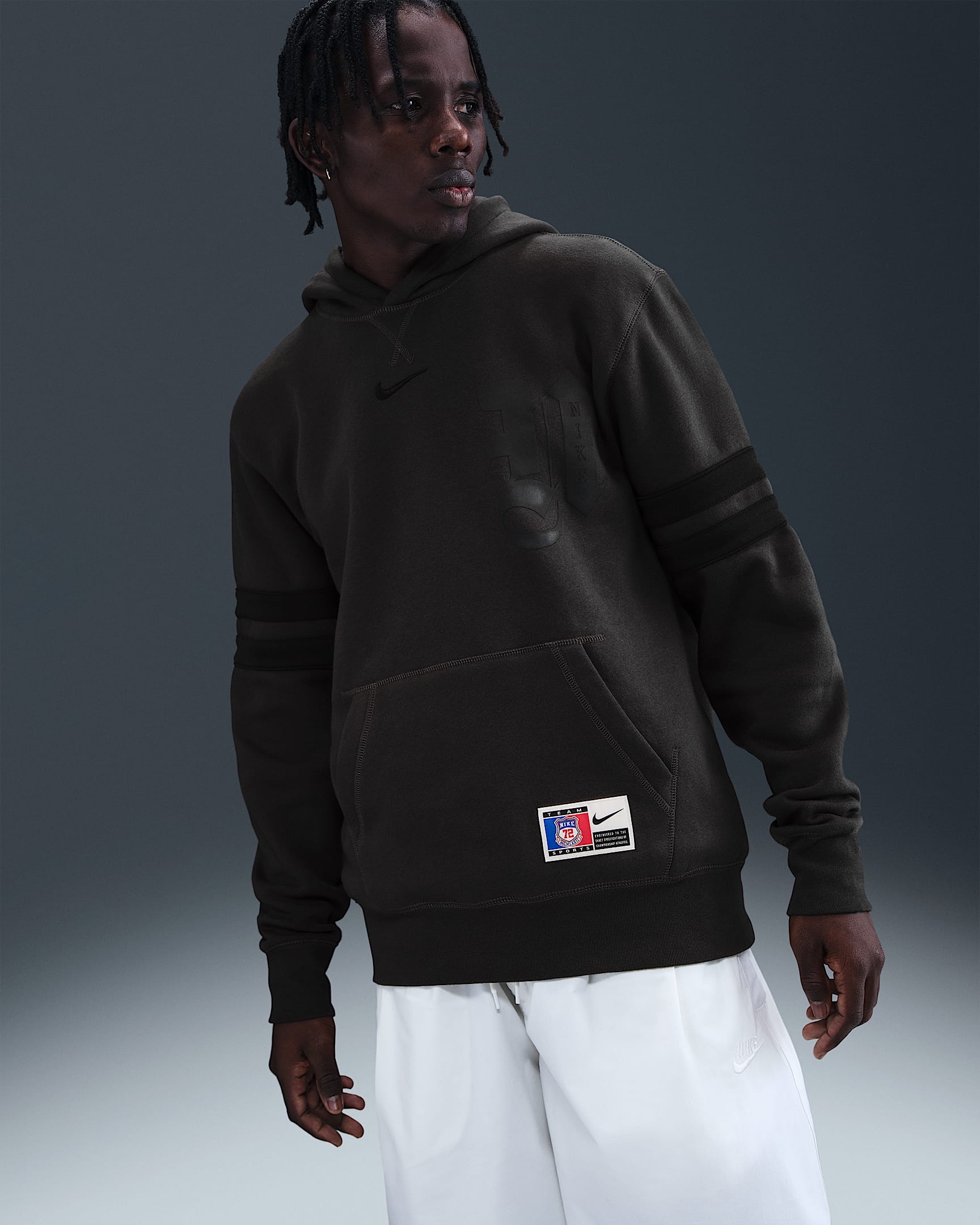Nike Club Men's Fleece Pullover Hoodie - Off Noir