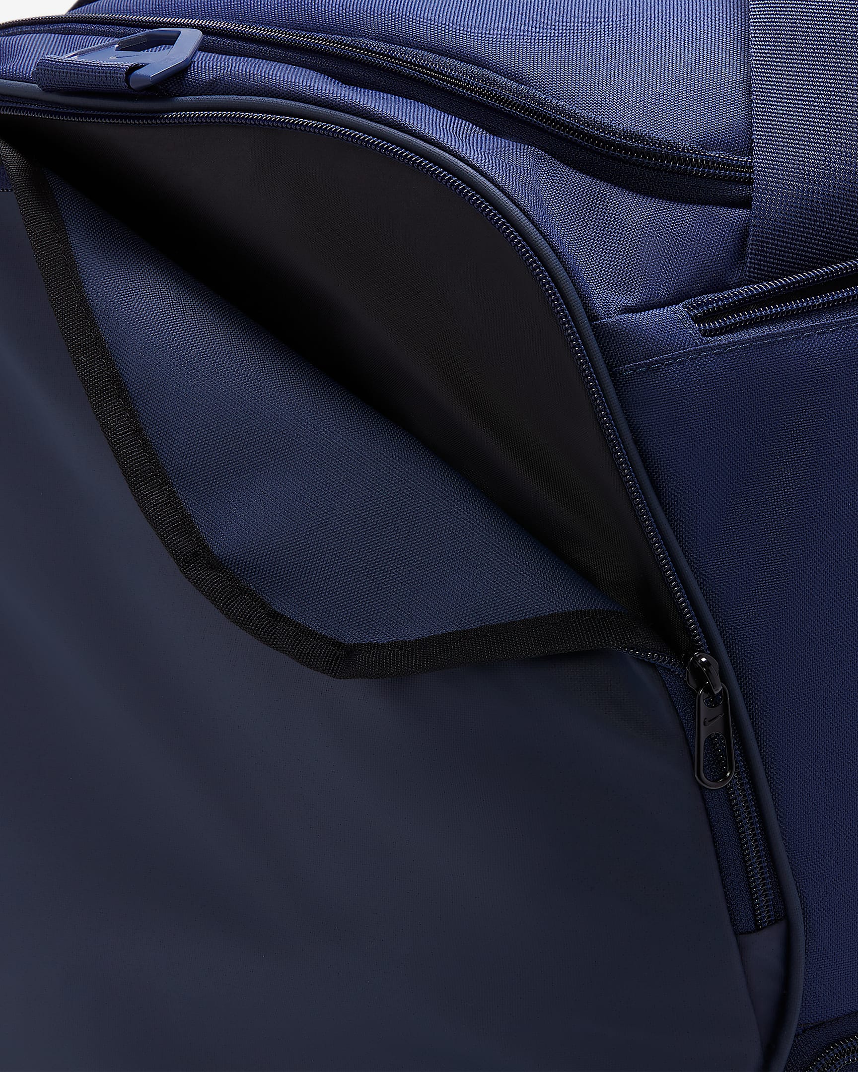 Nike Academy Team Football Duffel Bag (Large, 95L). Nike UK