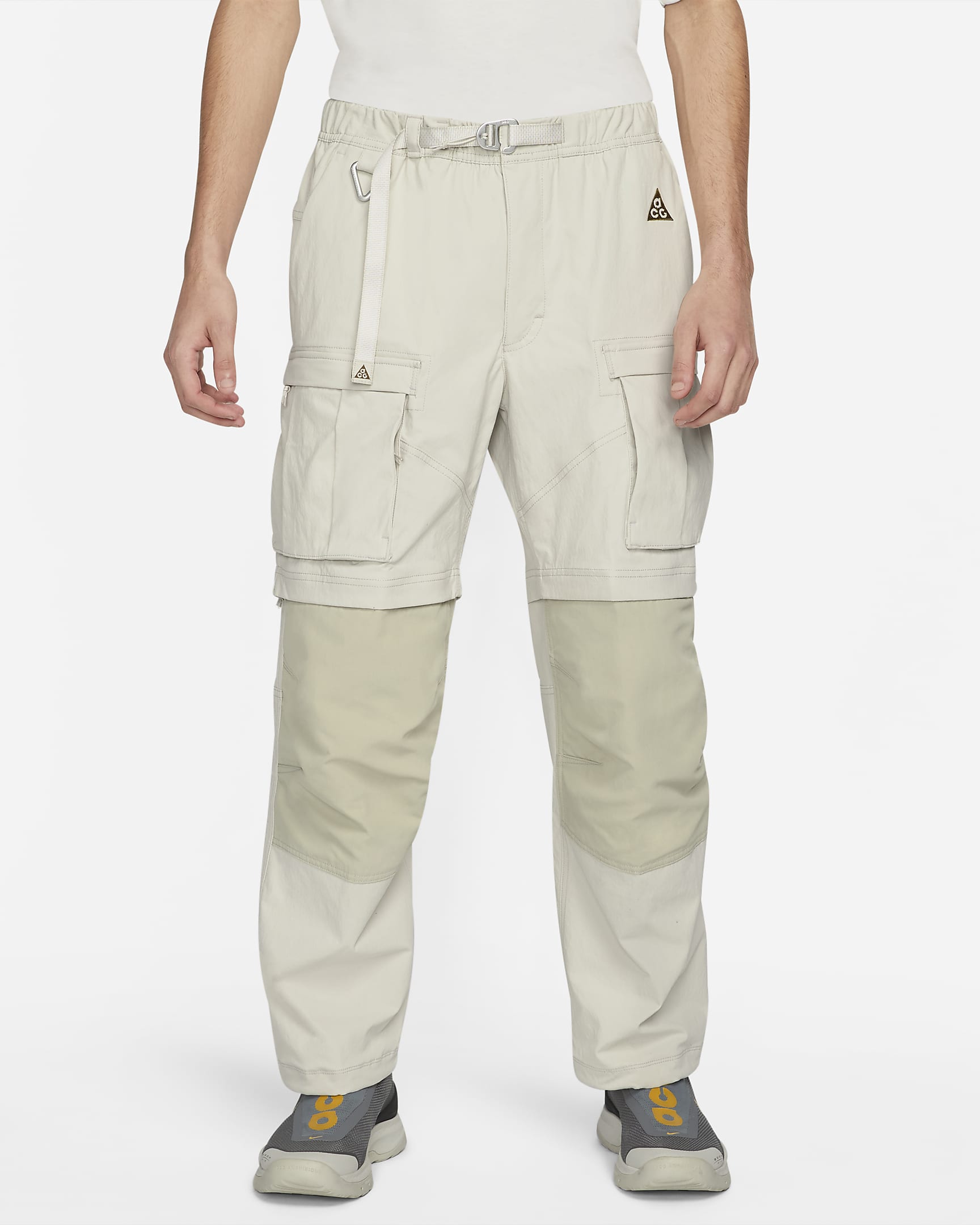 Nike ACG 'Smith Summit' Men's Cargo Trousers - Light Bone/Light Stone