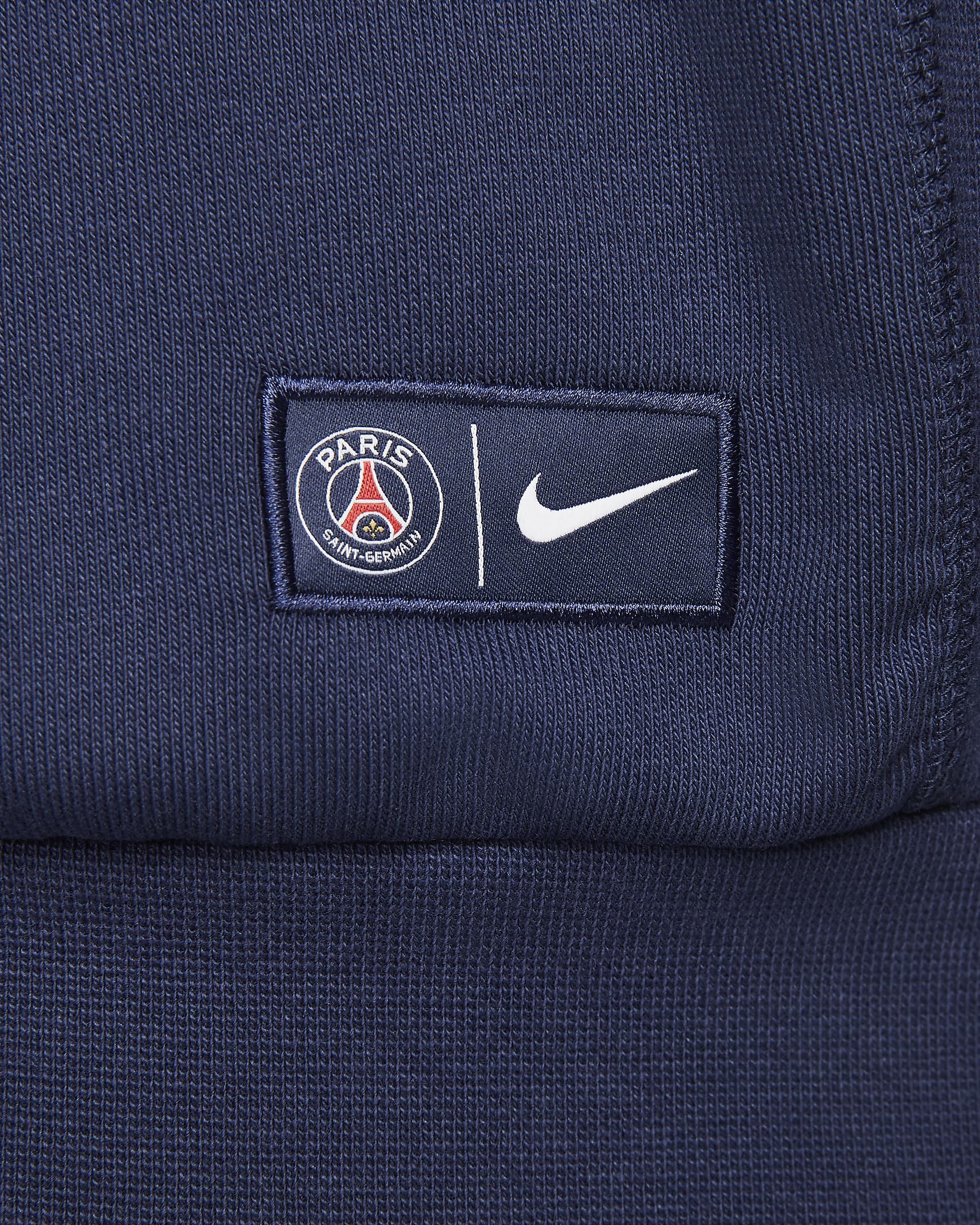 Paris Saint-Germain Standard Issue Men's Nike Soccer Pullover Hoodie - Midnight Navy/University Red/University Red