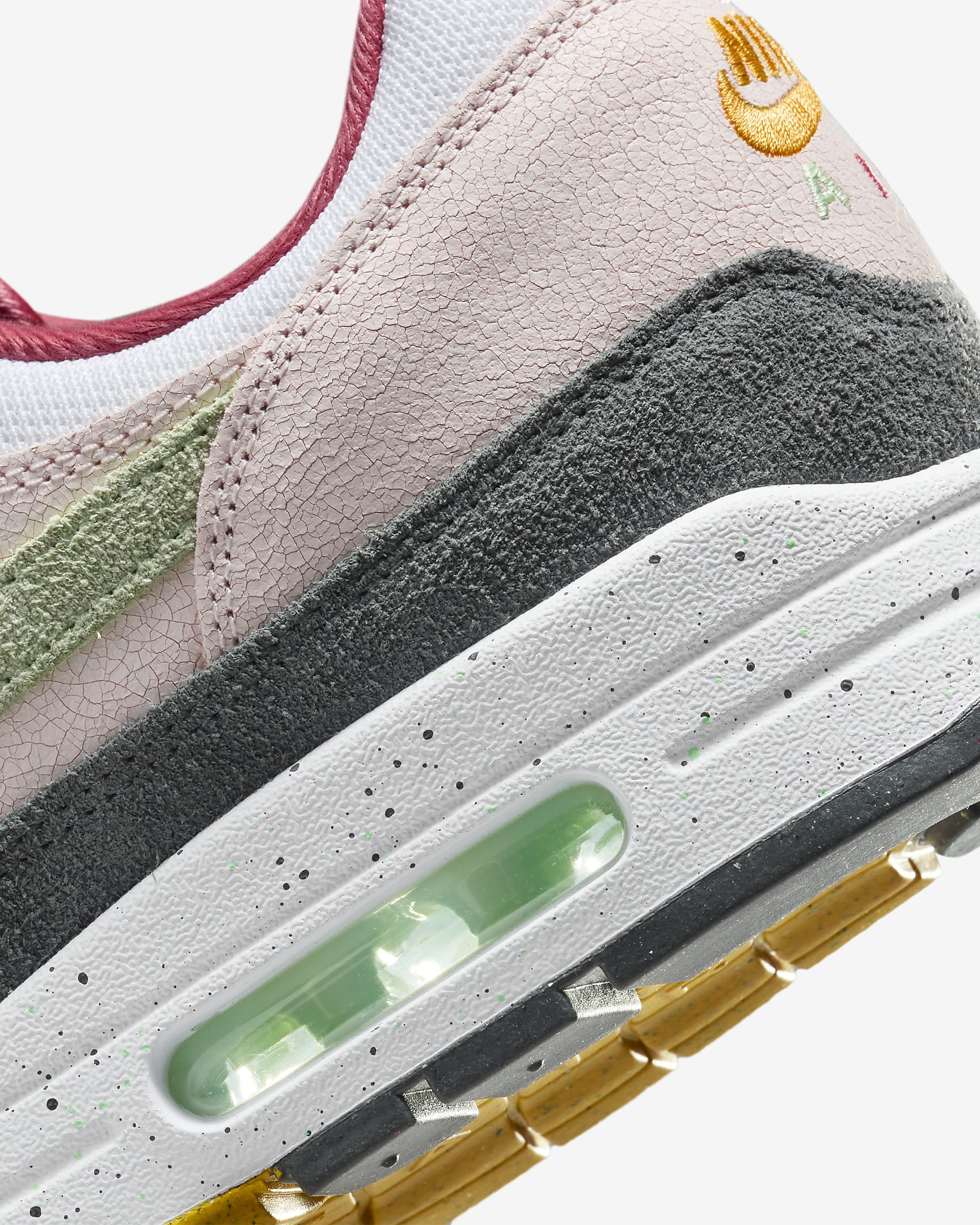 Nike Air Max 1 Men's Shoes - Light Soft Pink/Anthracite/Adobe/Vapor Green