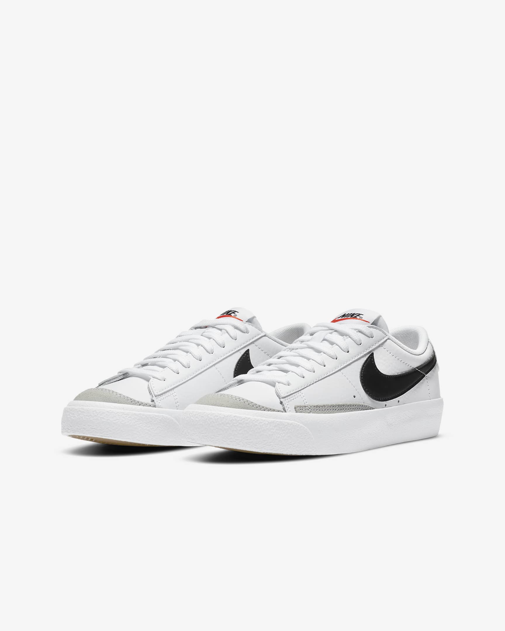 Nike Blazer 低筒 '77 大童鞋款 - 白色/Total Orange/黑色